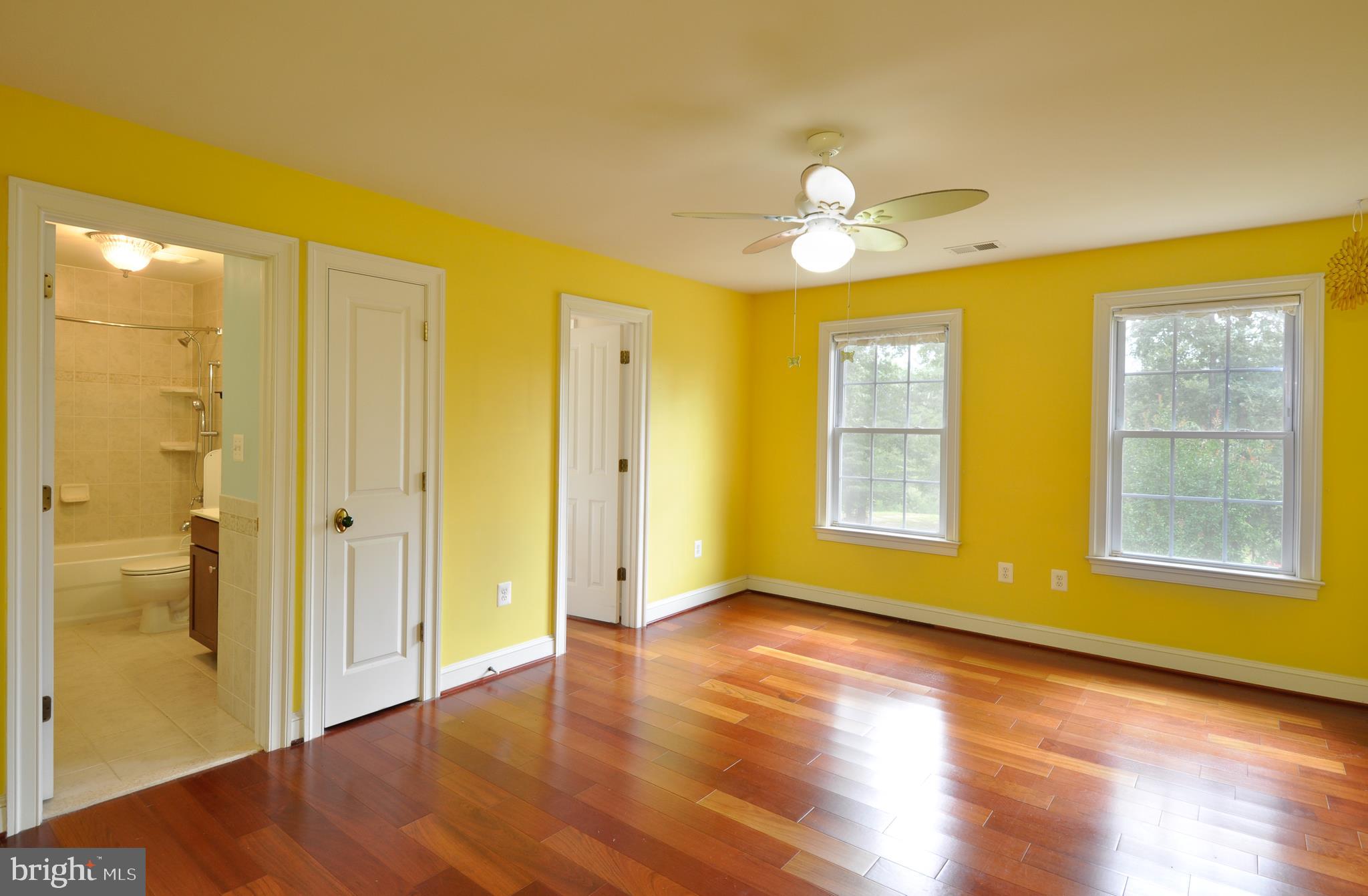 MEADOWBROOK ESTATES - Residential