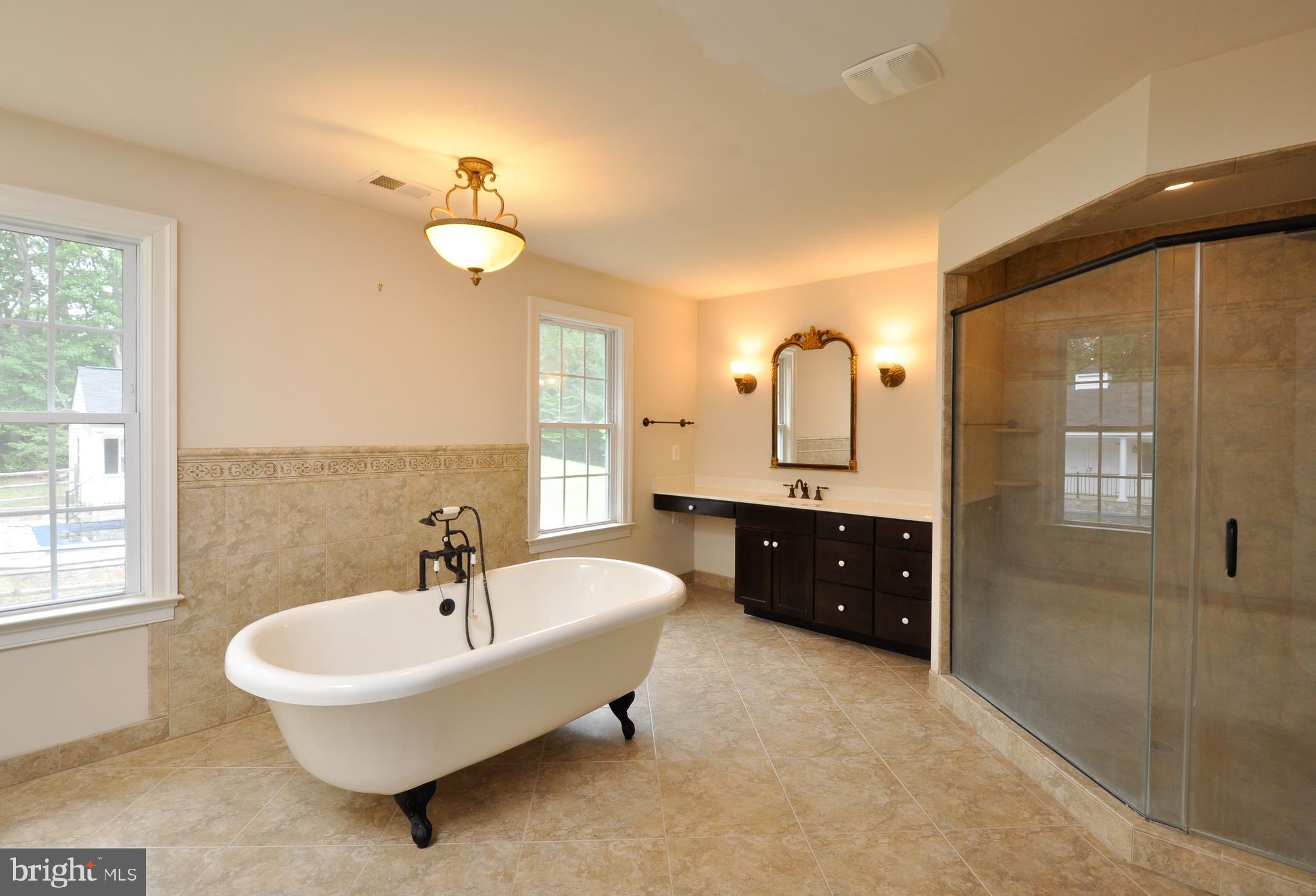 MEADOWBROOK ESTATES - Residential