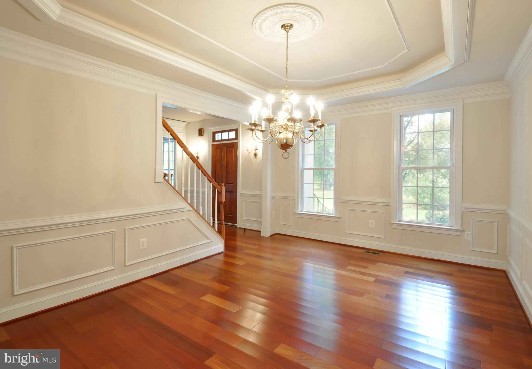 MEADOWBROOK ESTATES - Residential