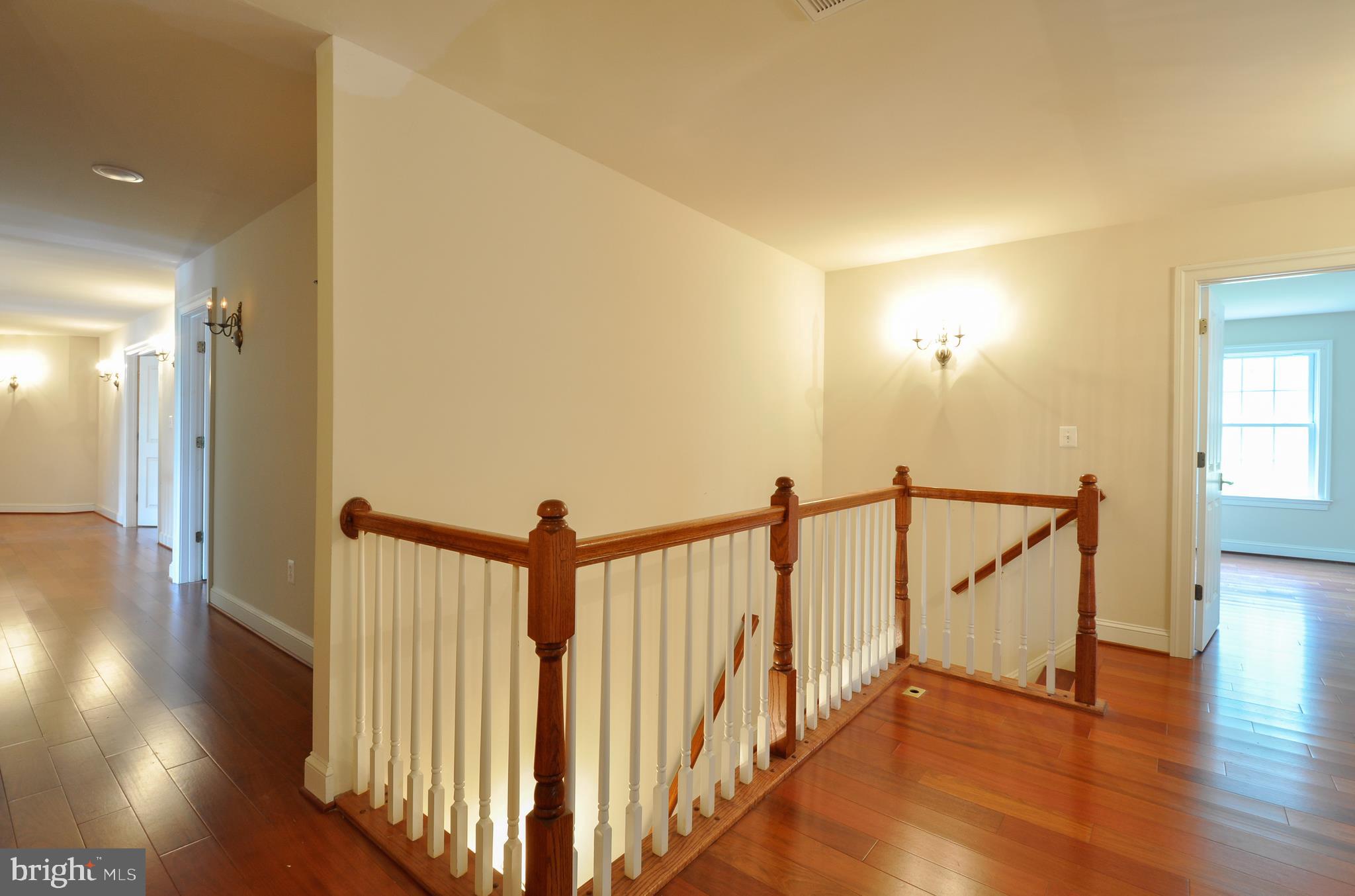 MEADOWBROOK ESTATES - Residential