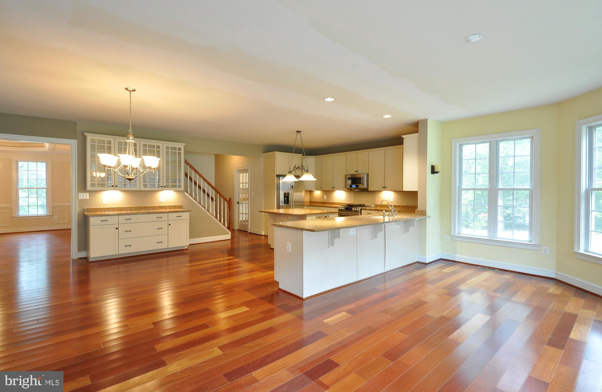 MEADOWBROOK ESTATES - Residential