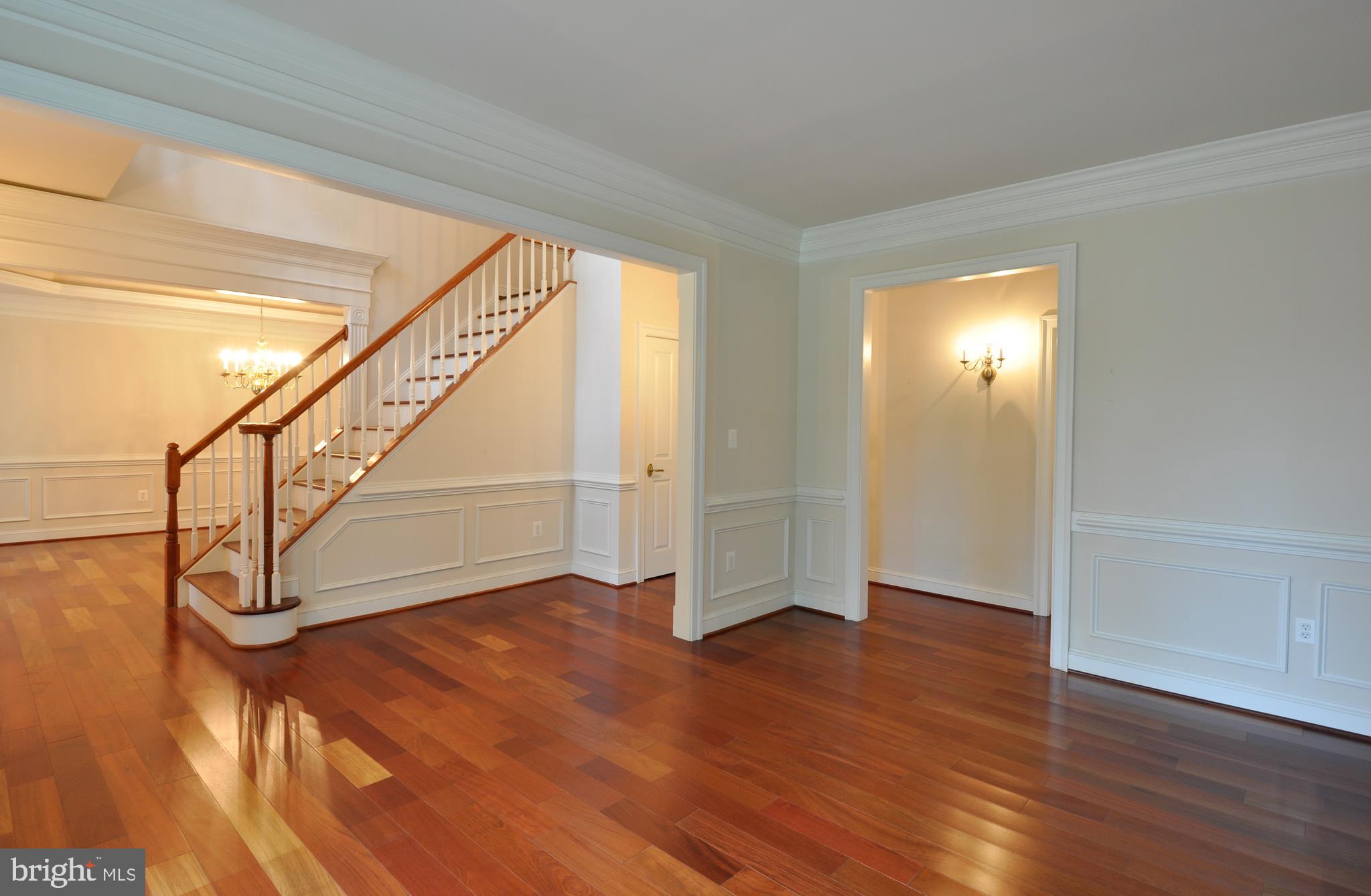 MEADOWBROOK ESTATES - Residential