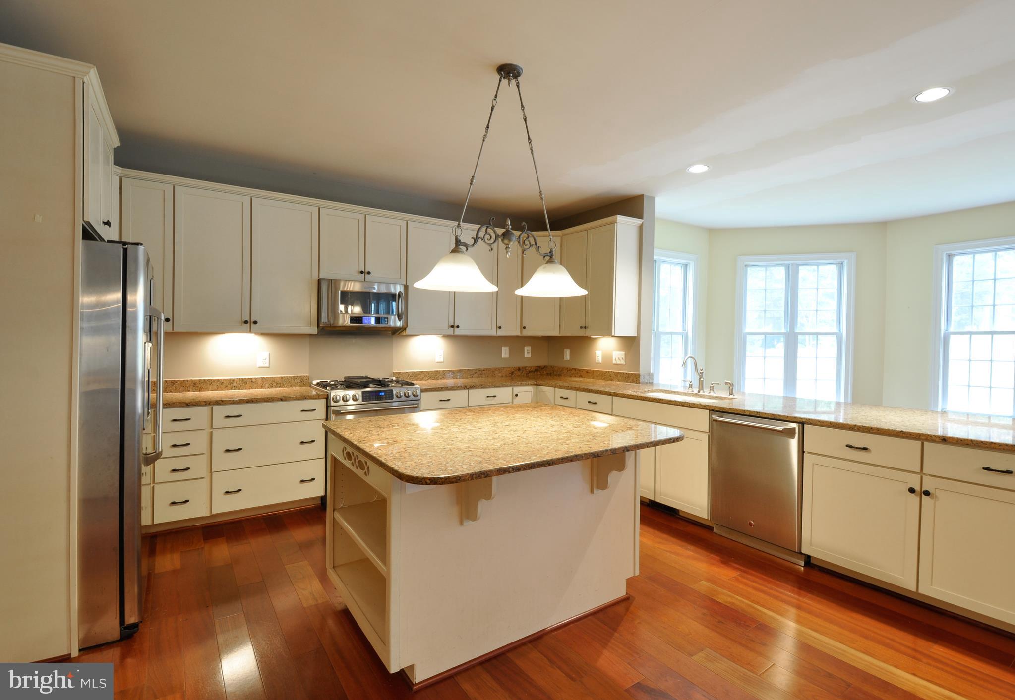 MEADOWBROOK ESTATES - Residential