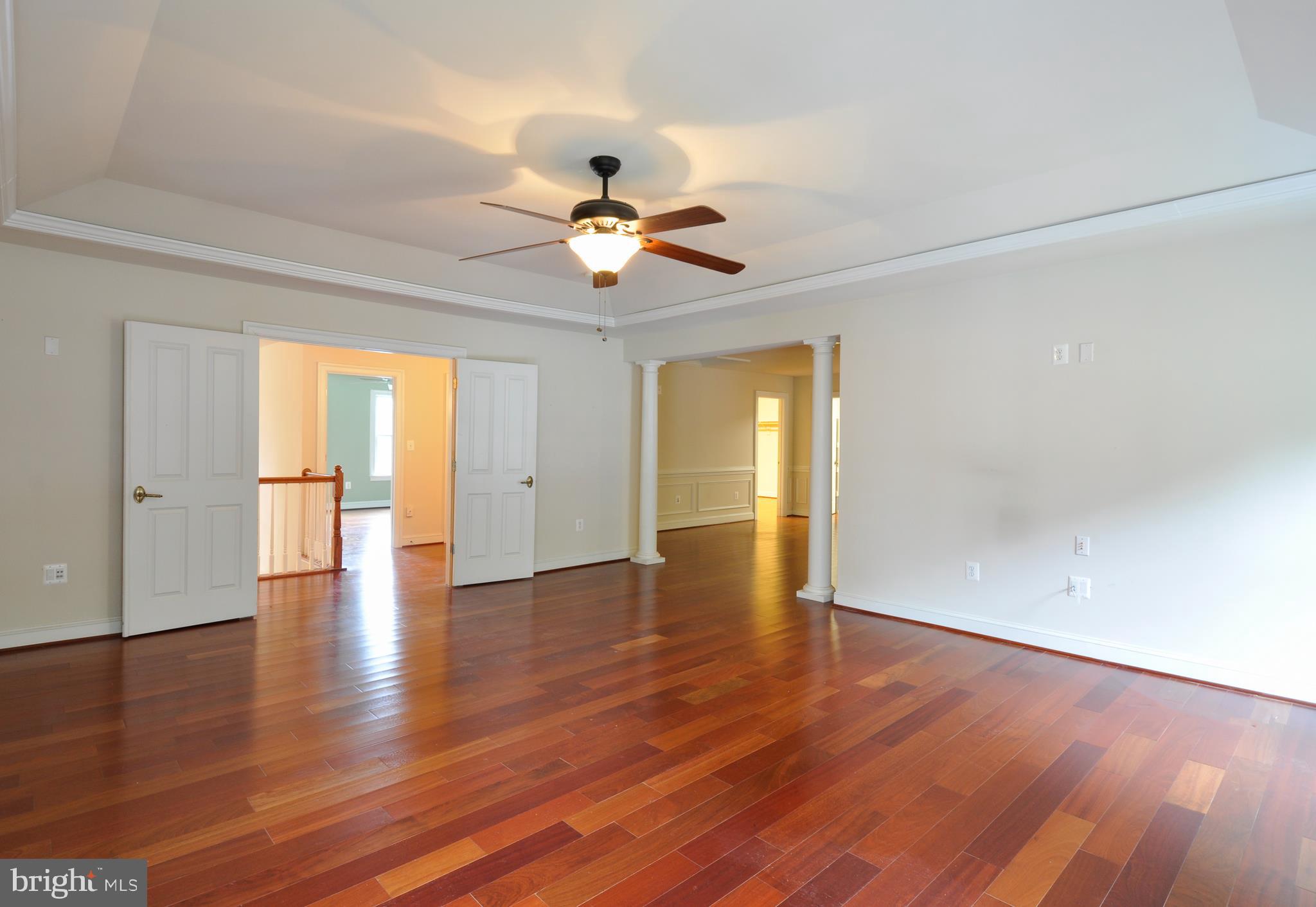 MEADOWBROOK ESTATES - Residential