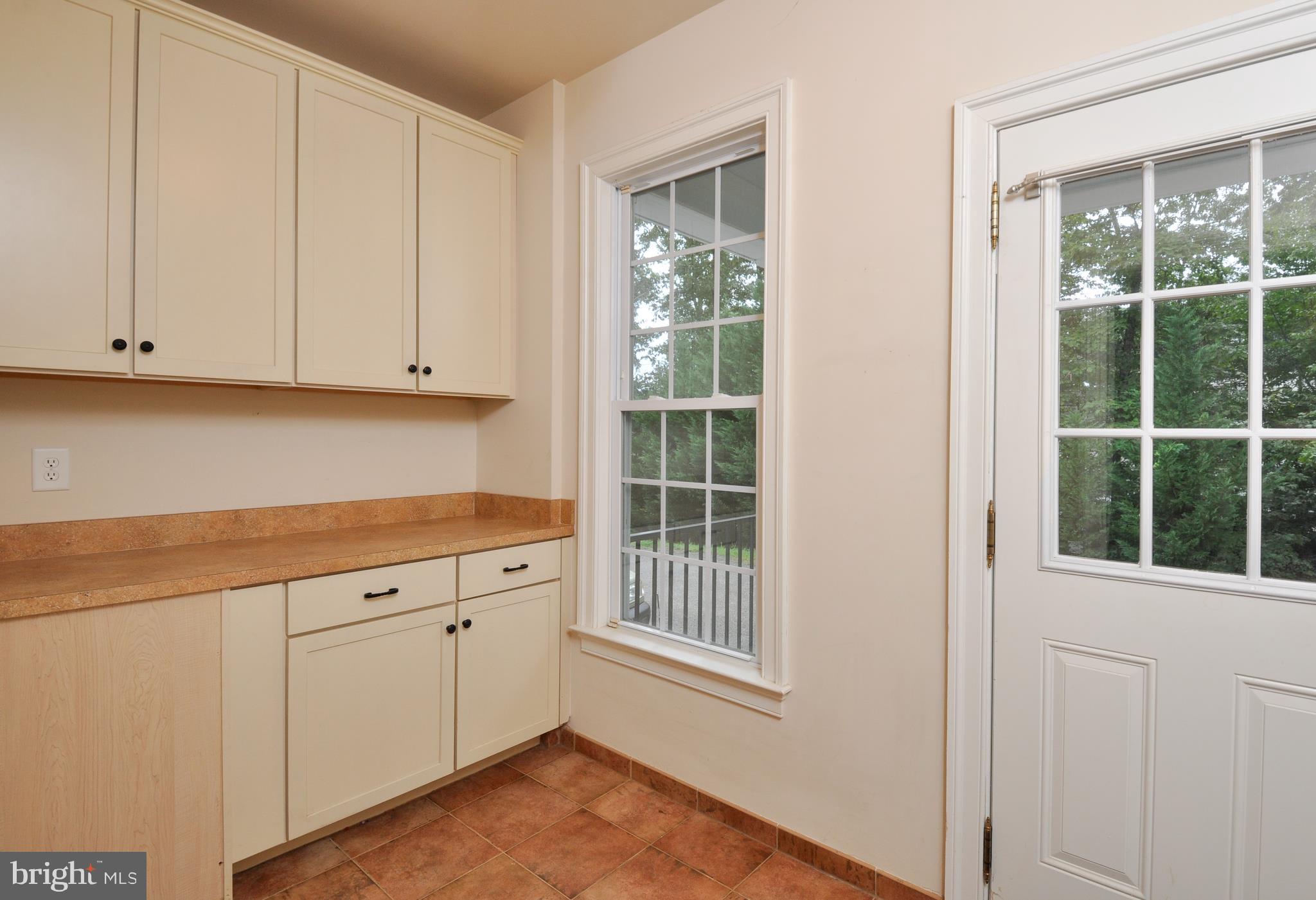 MEADOWBROOK ESTATES - Residential