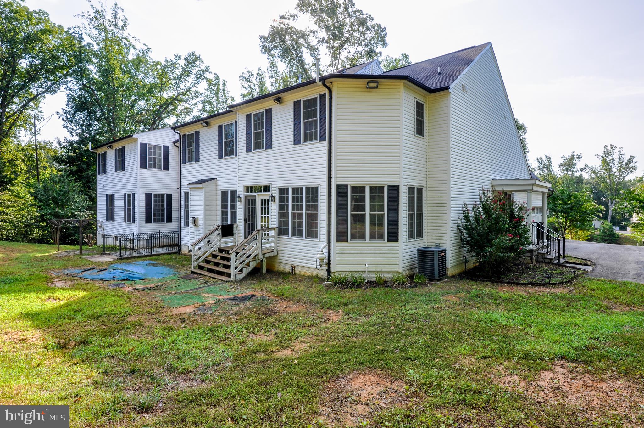 MEADOWBROOK ESTATES - Residential