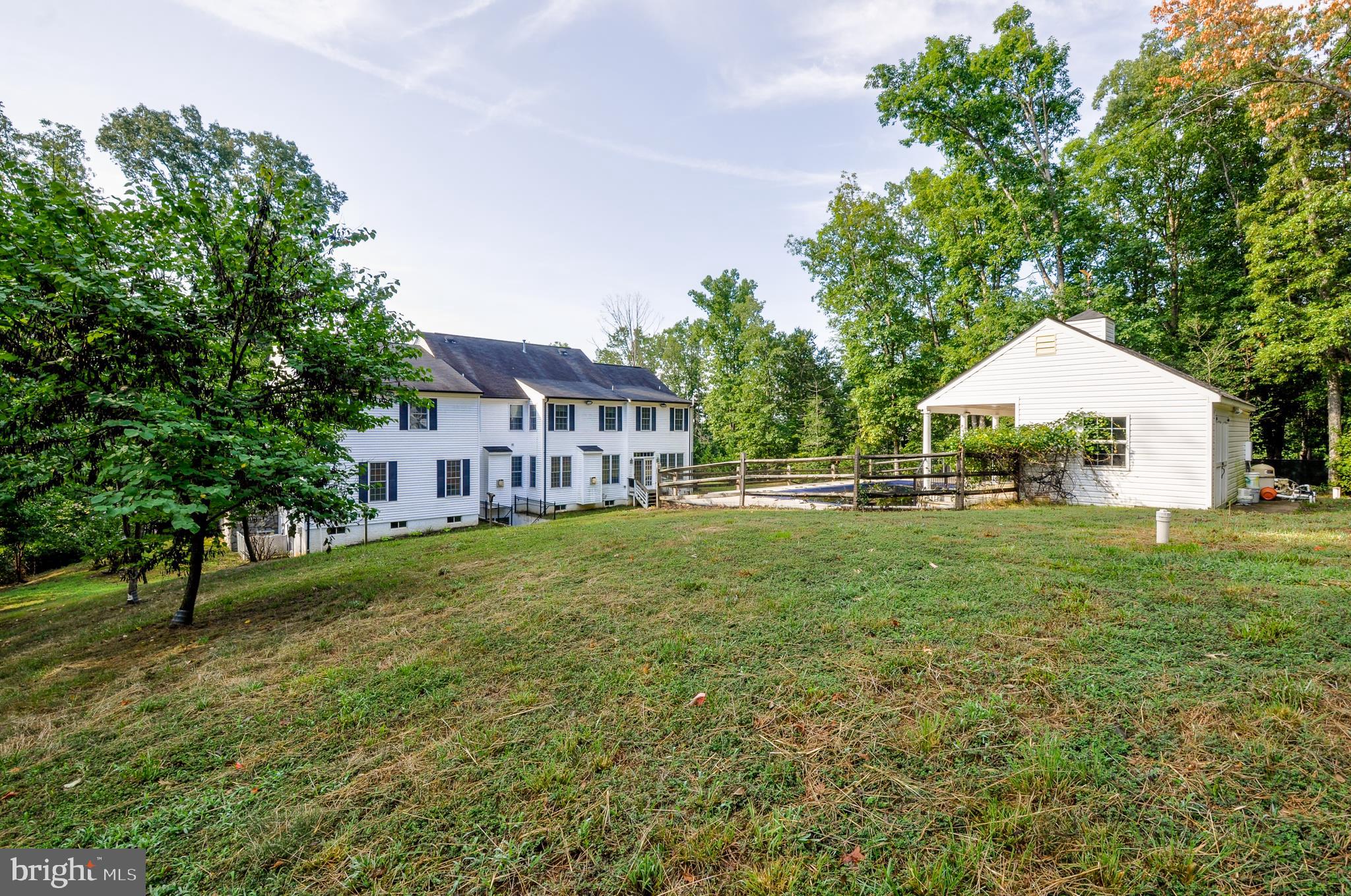 MEADOWBROOK ESTATES - Residential