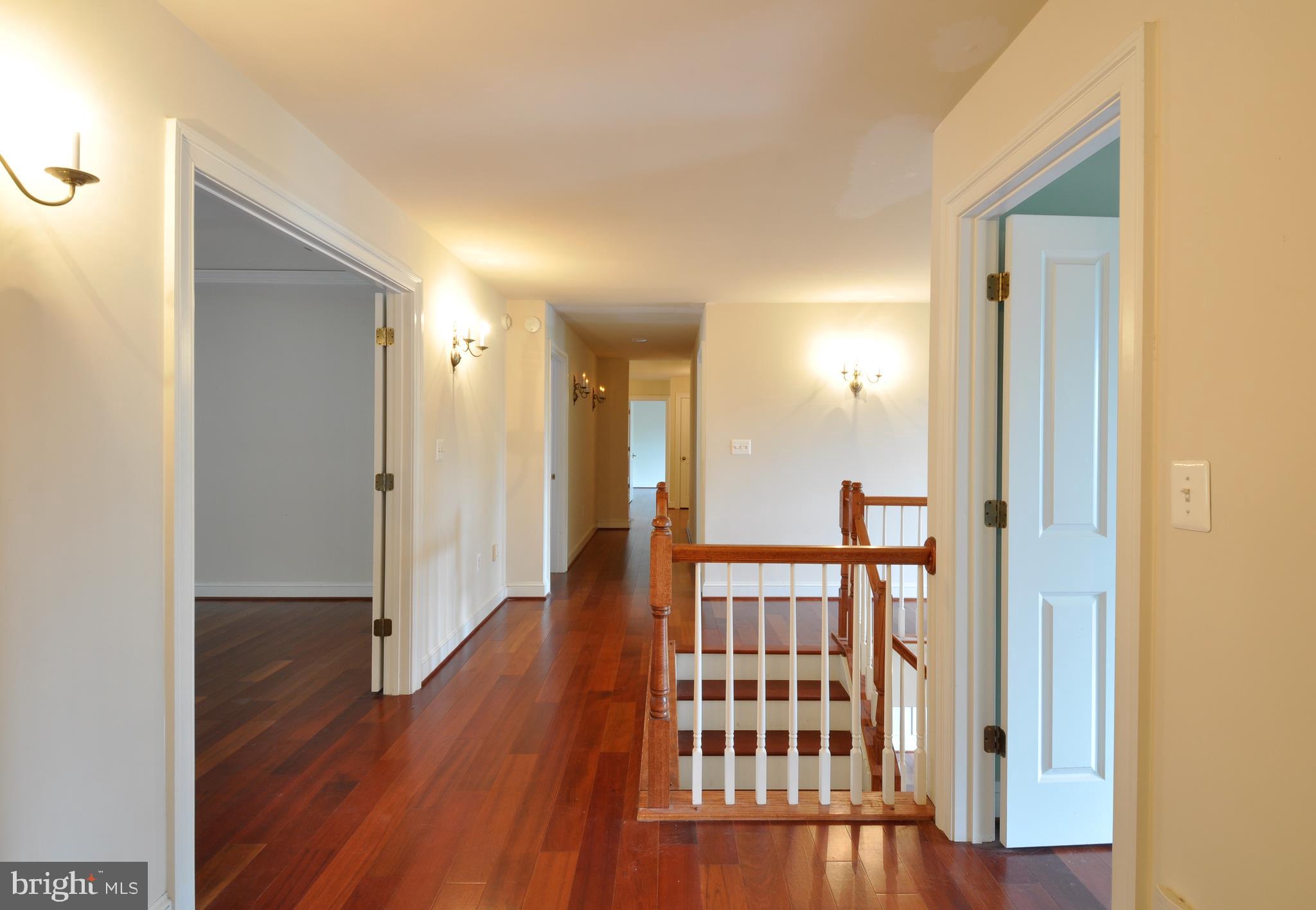 MEADOWBROOK ESTATES - Residential