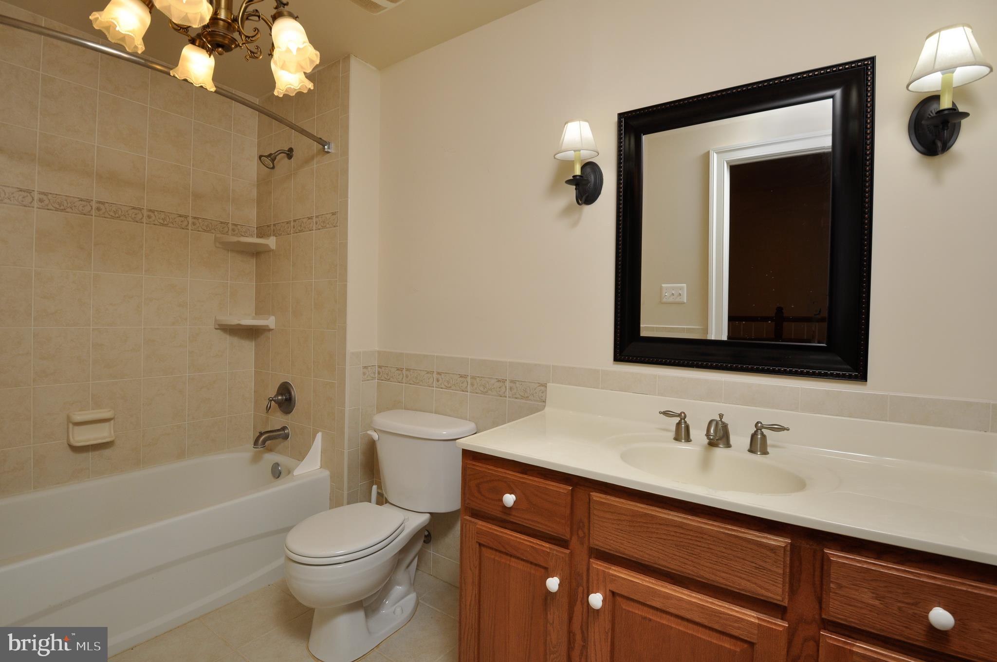 MEADOWBROOK ESTATES - Residential