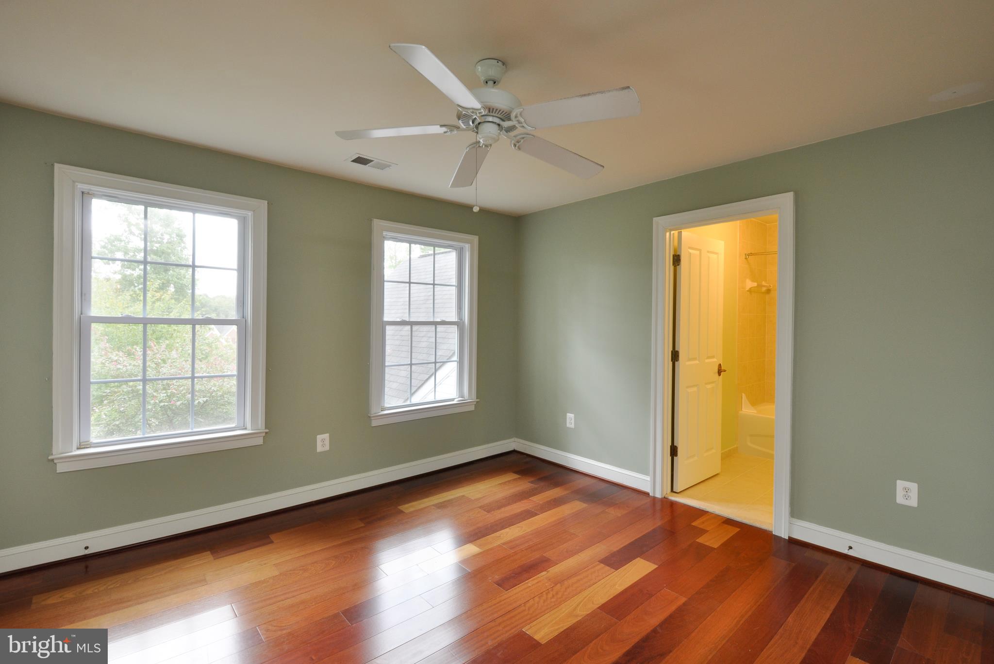 MEADOWBROOK ESTATES - Residential