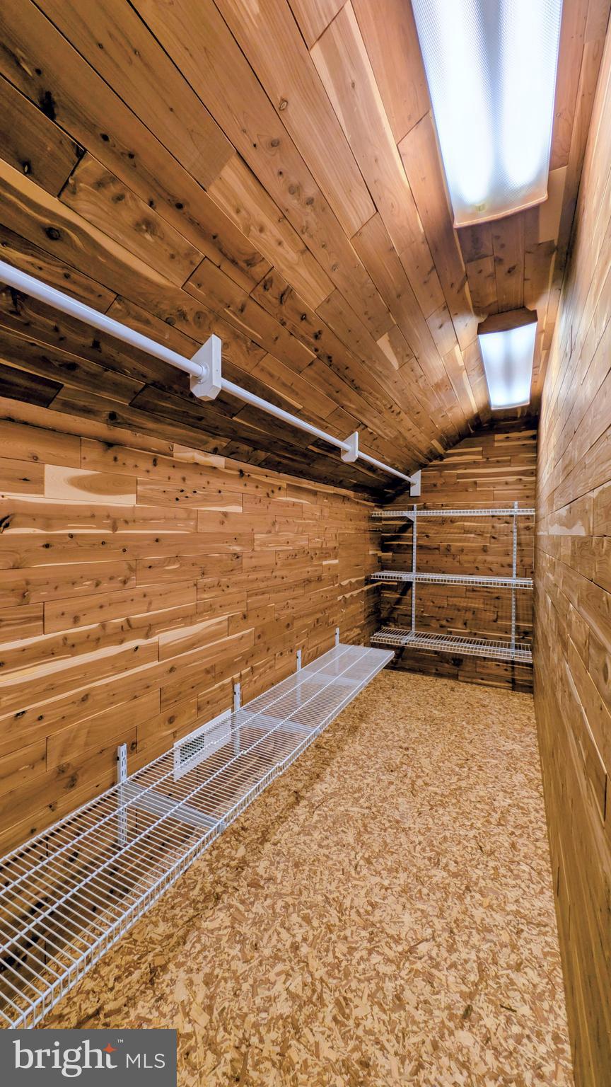 OREGON POINTE - Residential