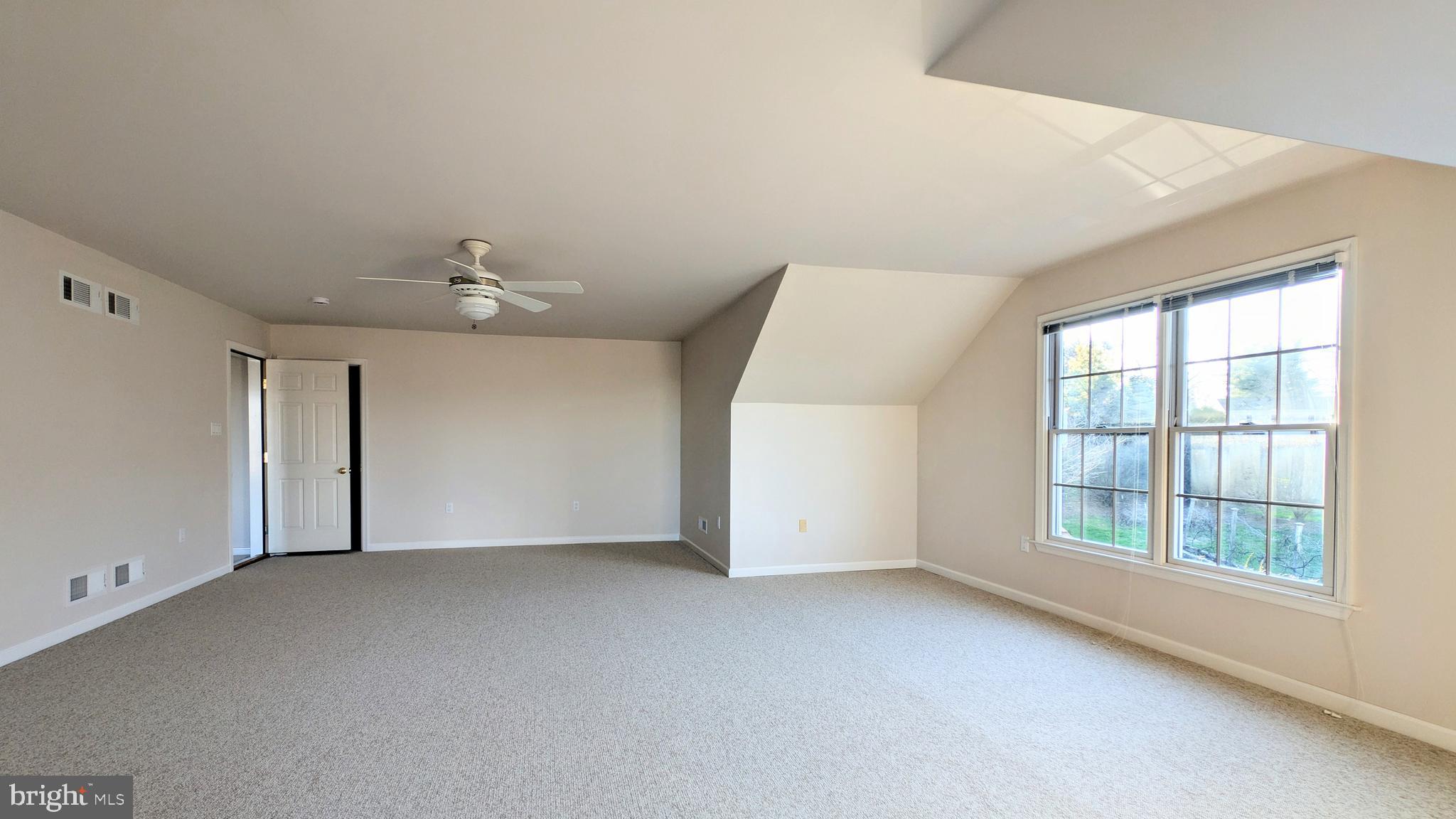 OREGON POINTE - Residential