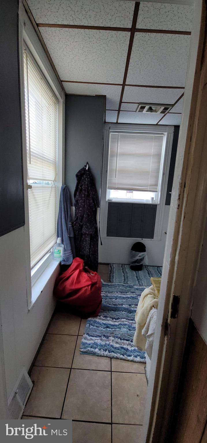 NORTHEAST READING - Residential