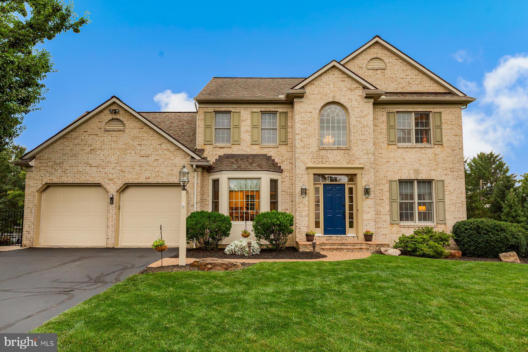 866 STONEBRIDGE DRIVE