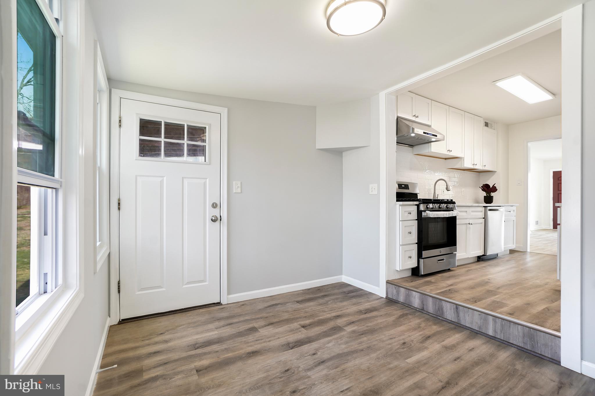 LYNFIELD - Residential
