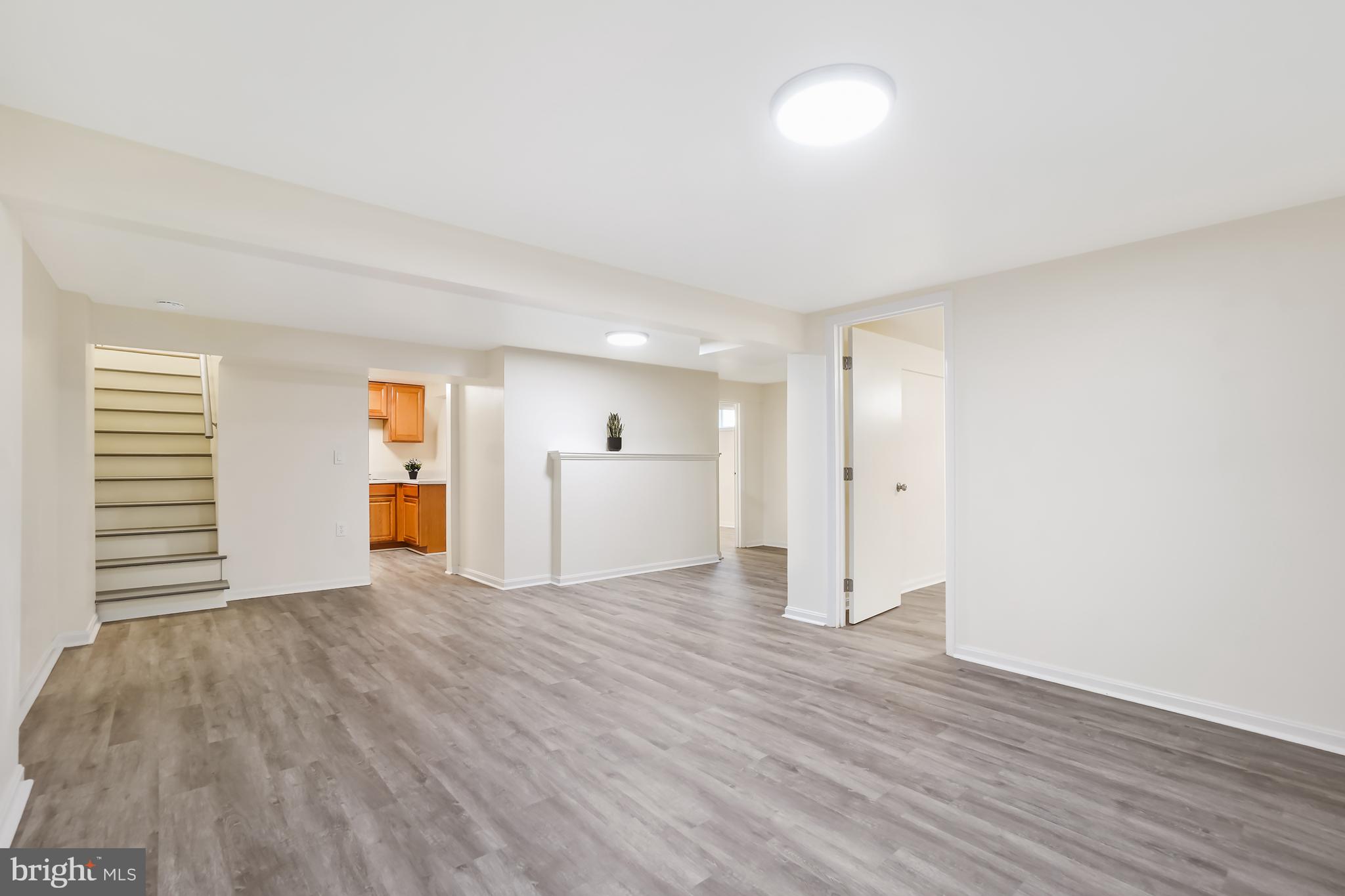 LYNFIELD - Residential