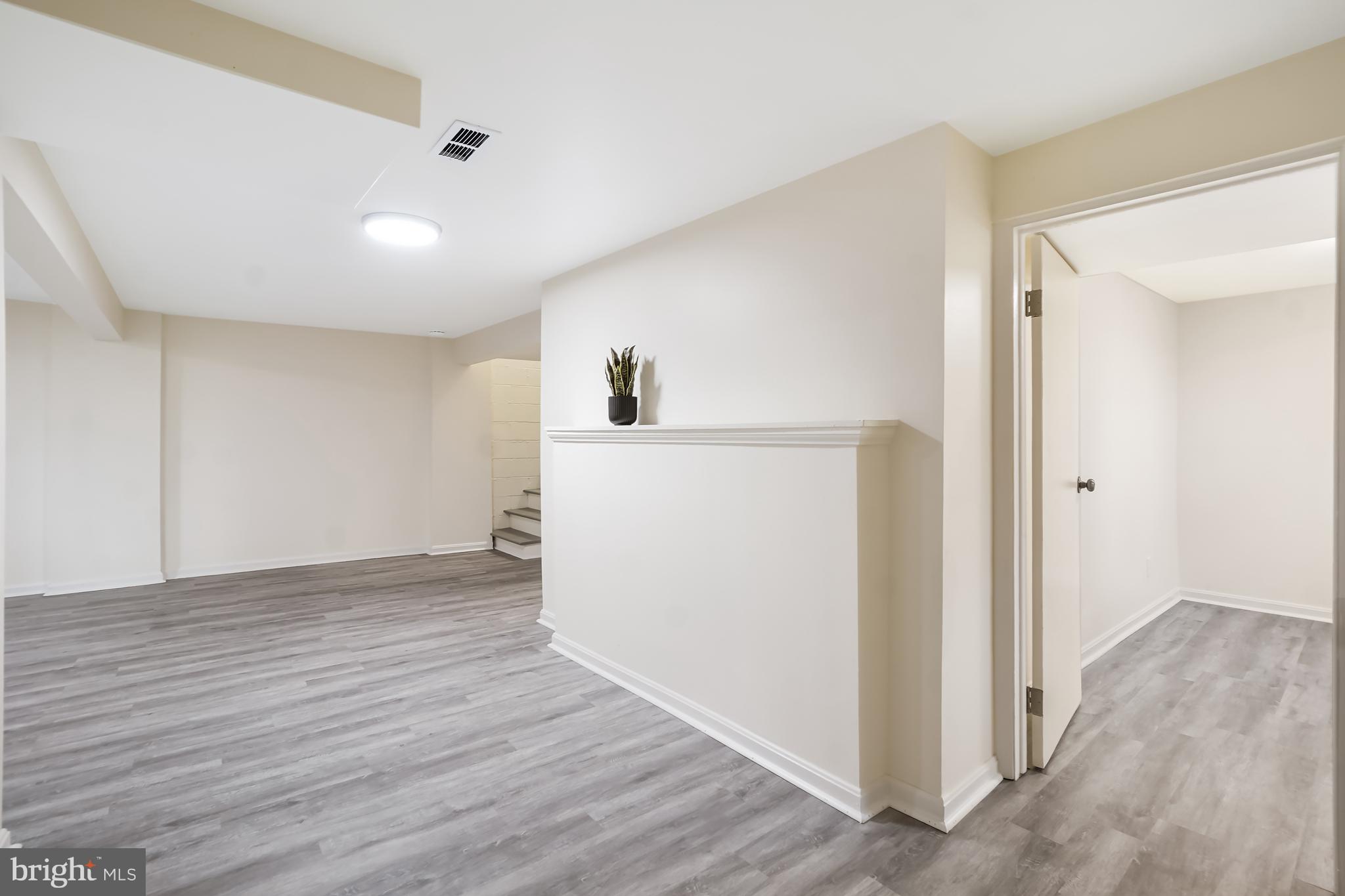 LYNFIELD - Residential
