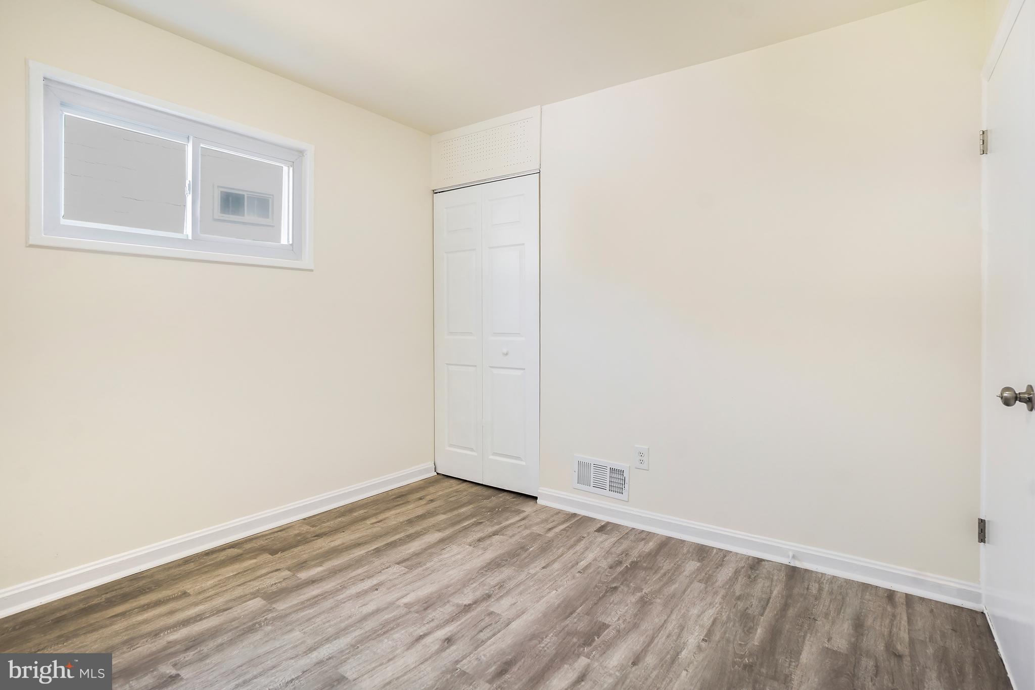 LYNFIELD - Residential
