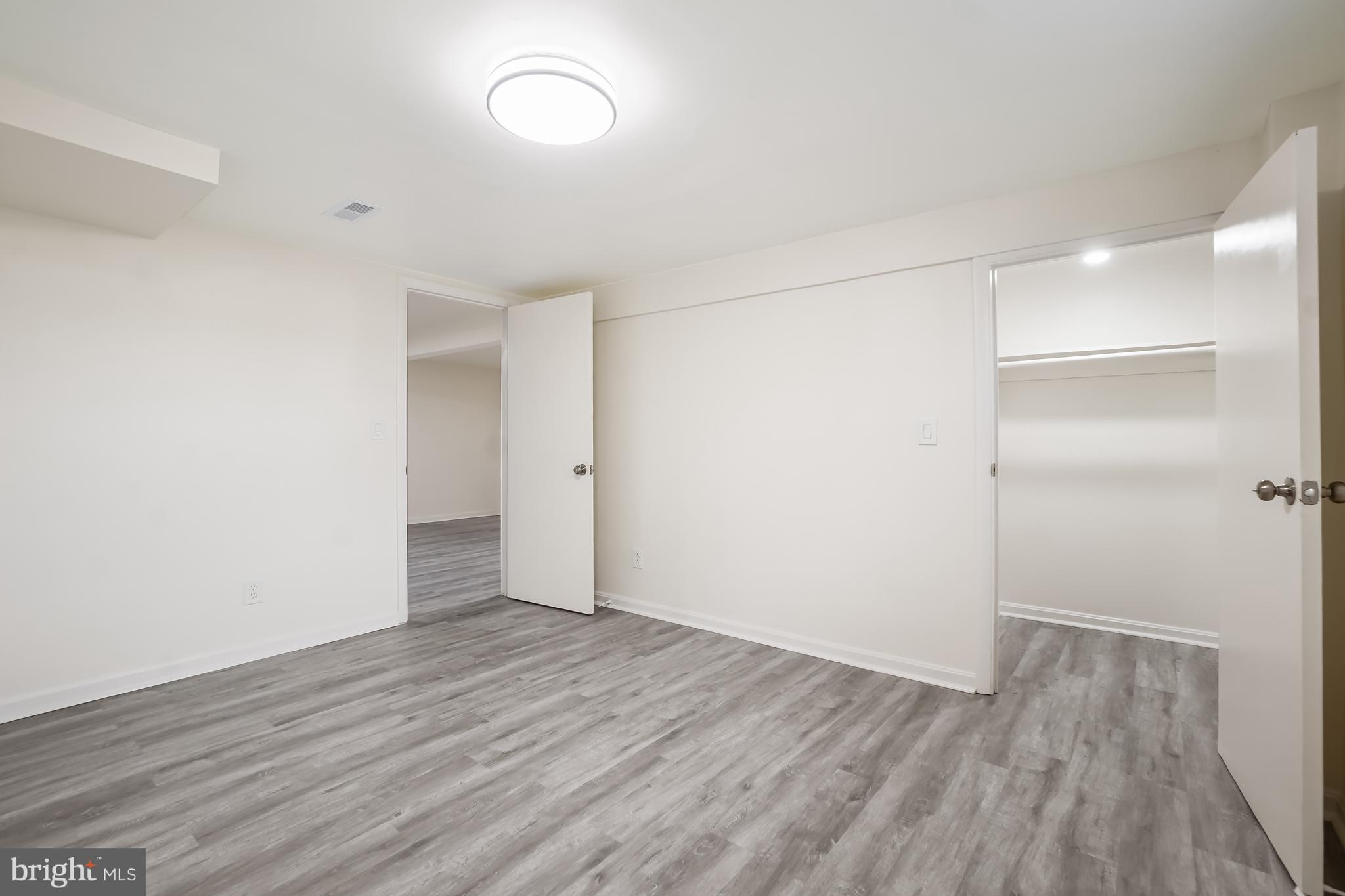 LYNFIELD - Residential