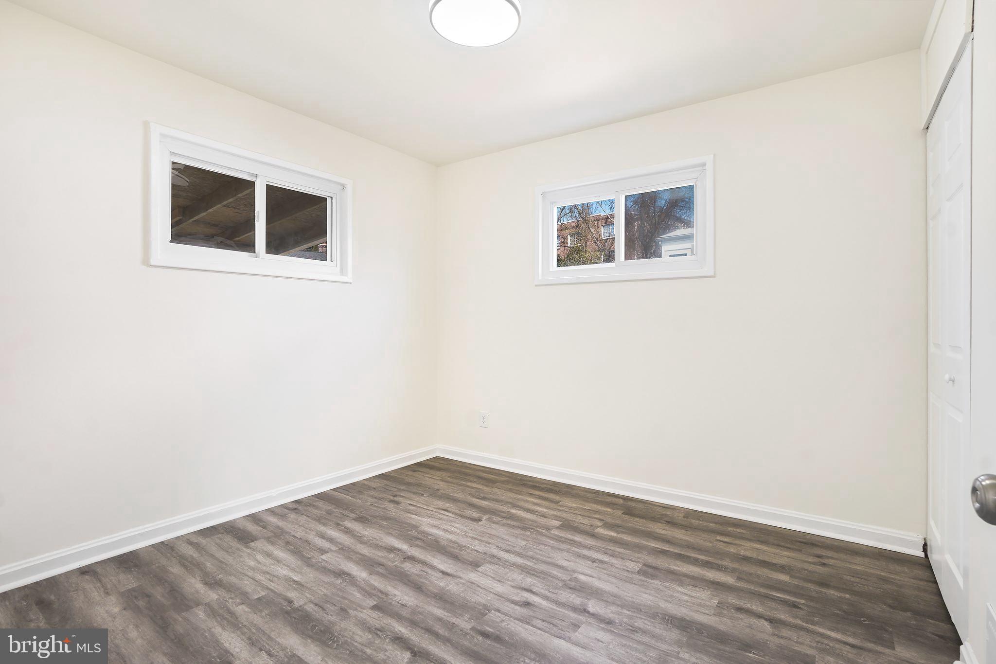 LYNFIELD - Residential
