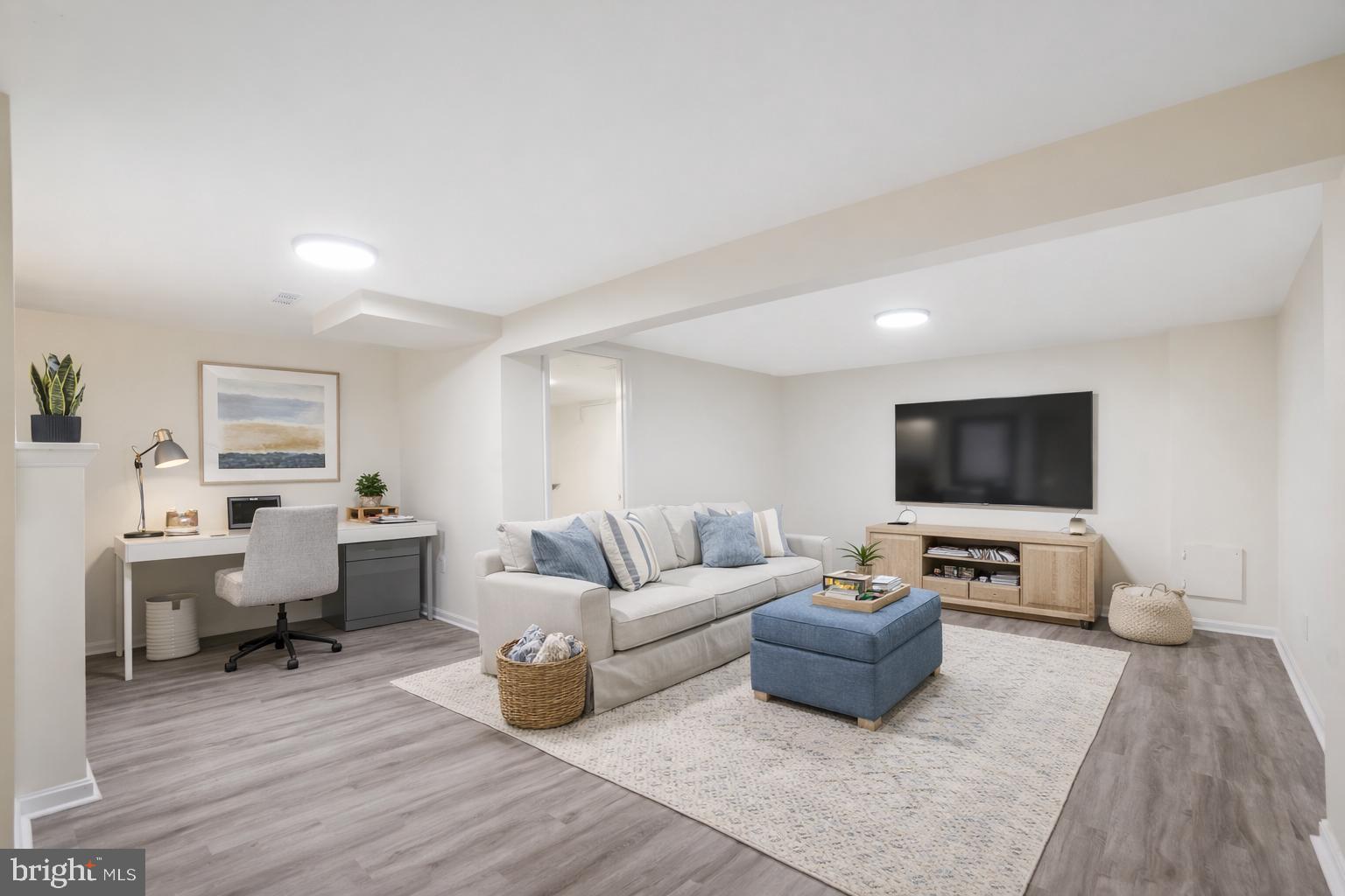 LYNFIELD - Residential