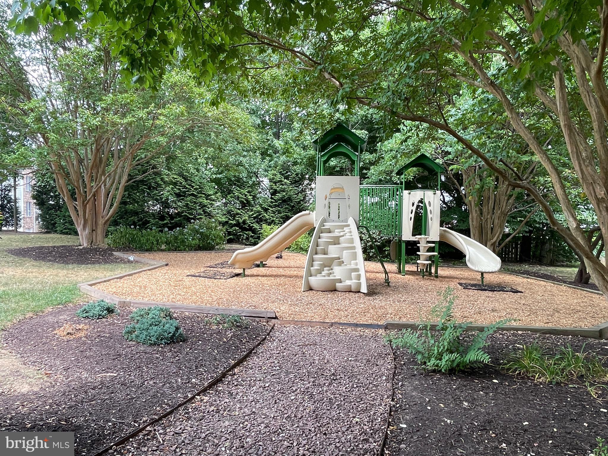 BOWLING BROOK FARMS - Residential