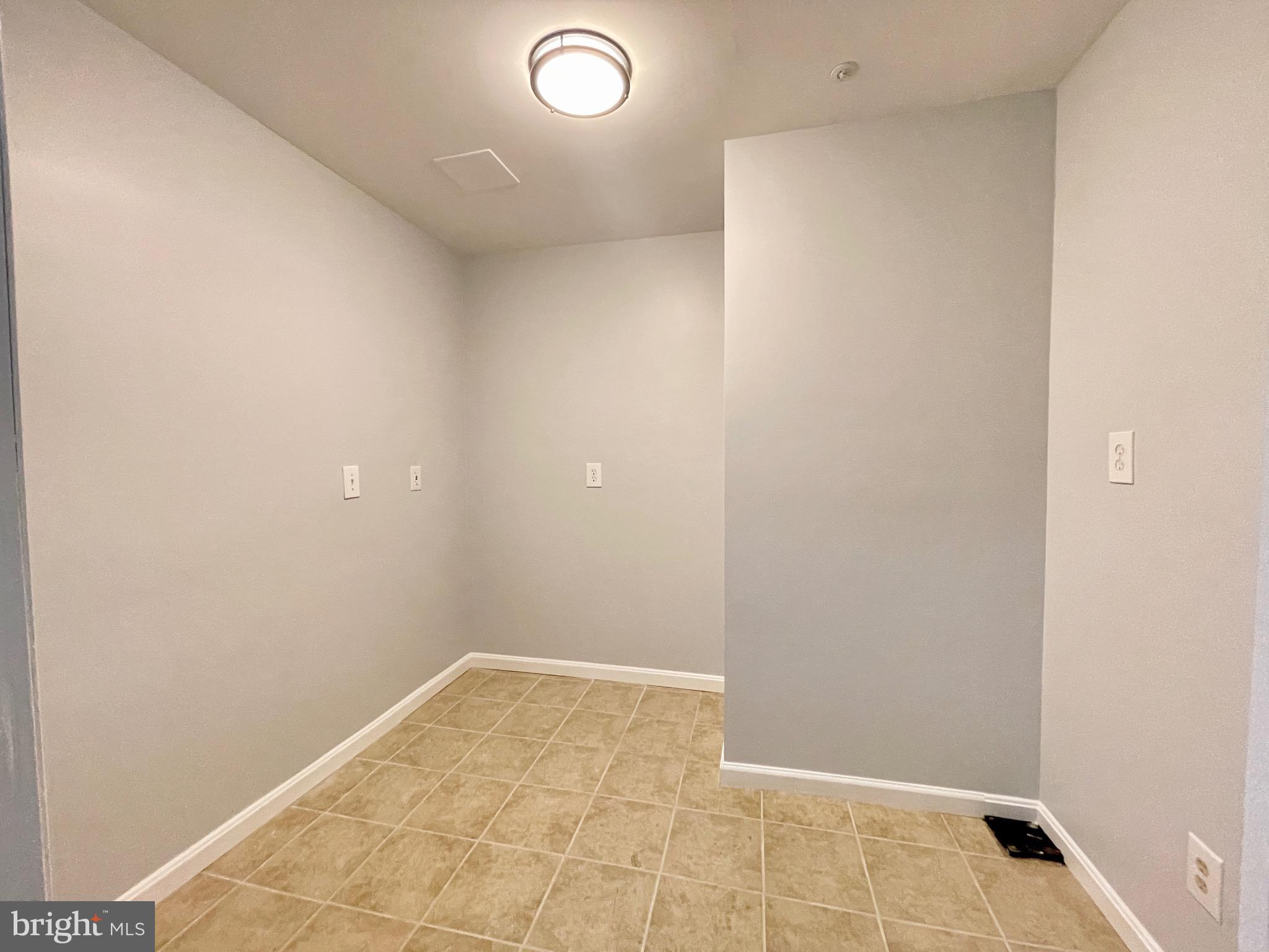 BOWLING BROOK FARMS - Residential