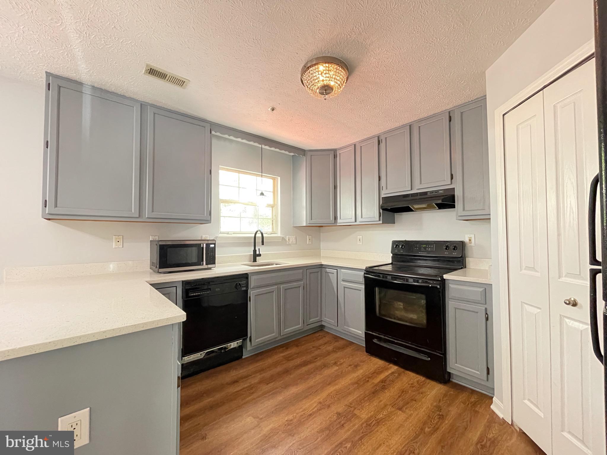 BOWLING BROOK FARMS - Residential