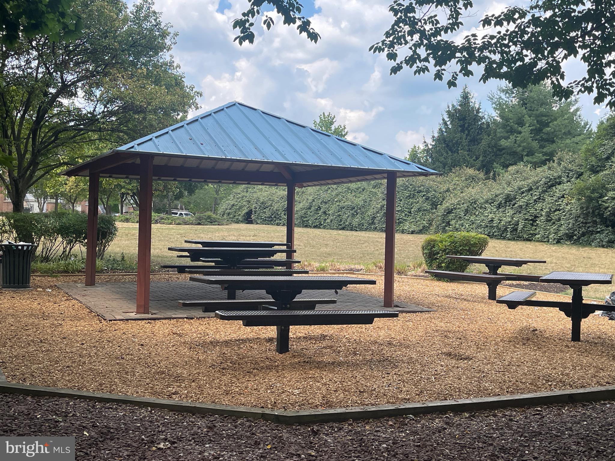 BOWLING BROOK FARMS - Residential