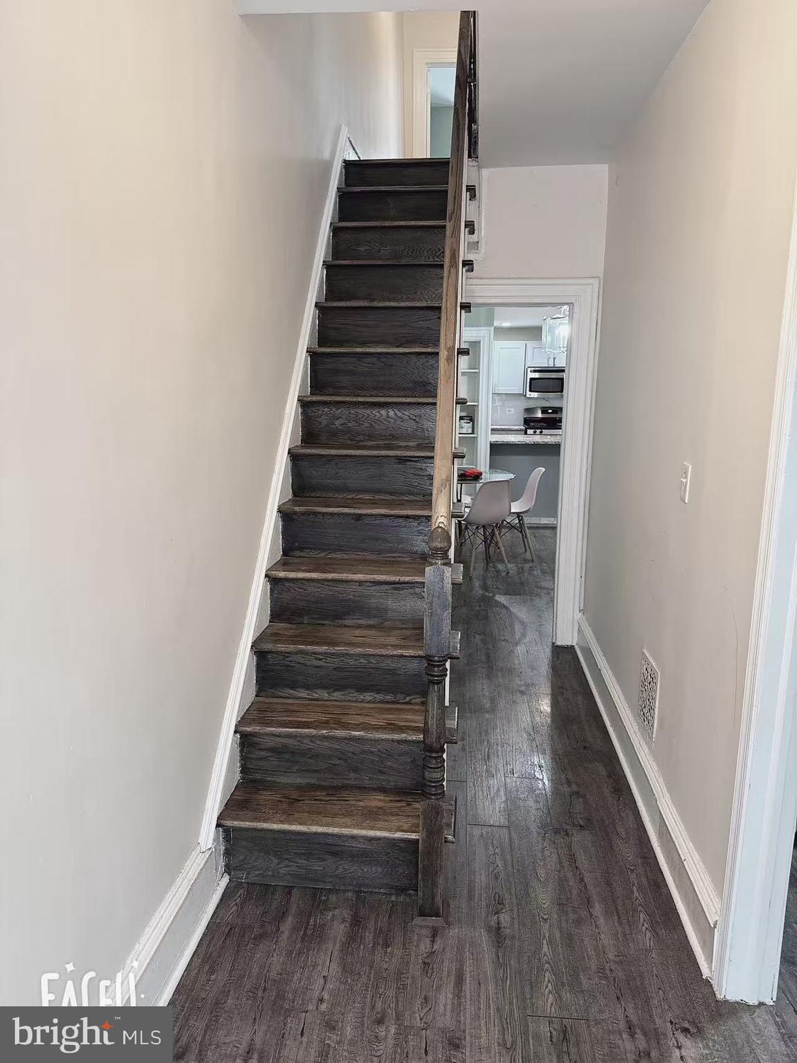 UNIVERSITY CITY - Residential