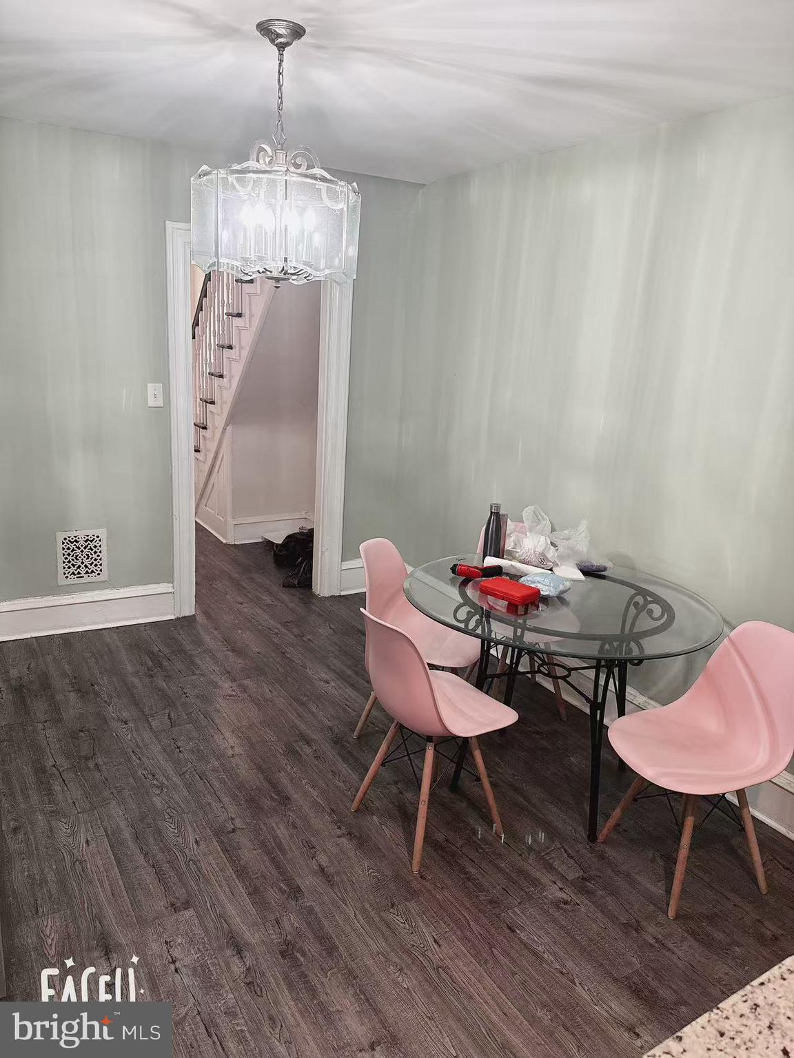 UNIVERSITY CITY - Residential