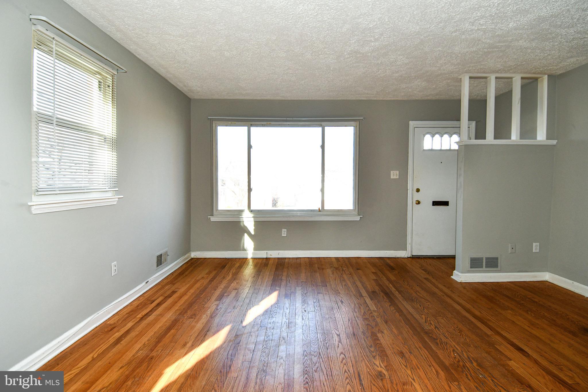 813 JEFFERSON STREET NE