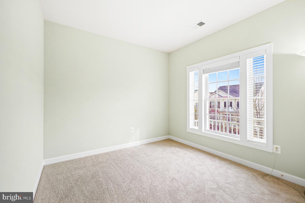 GREENWAY VILLAGE - Residential