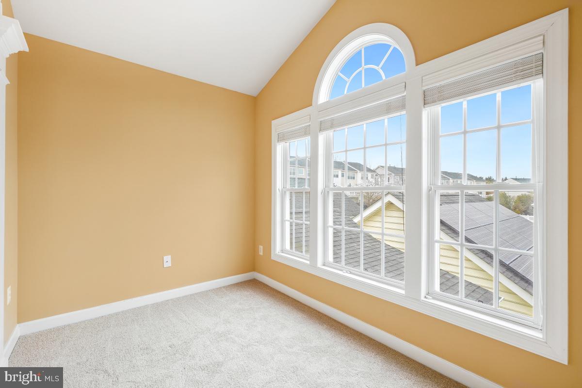 GREENWAY VILLAGE - Residential