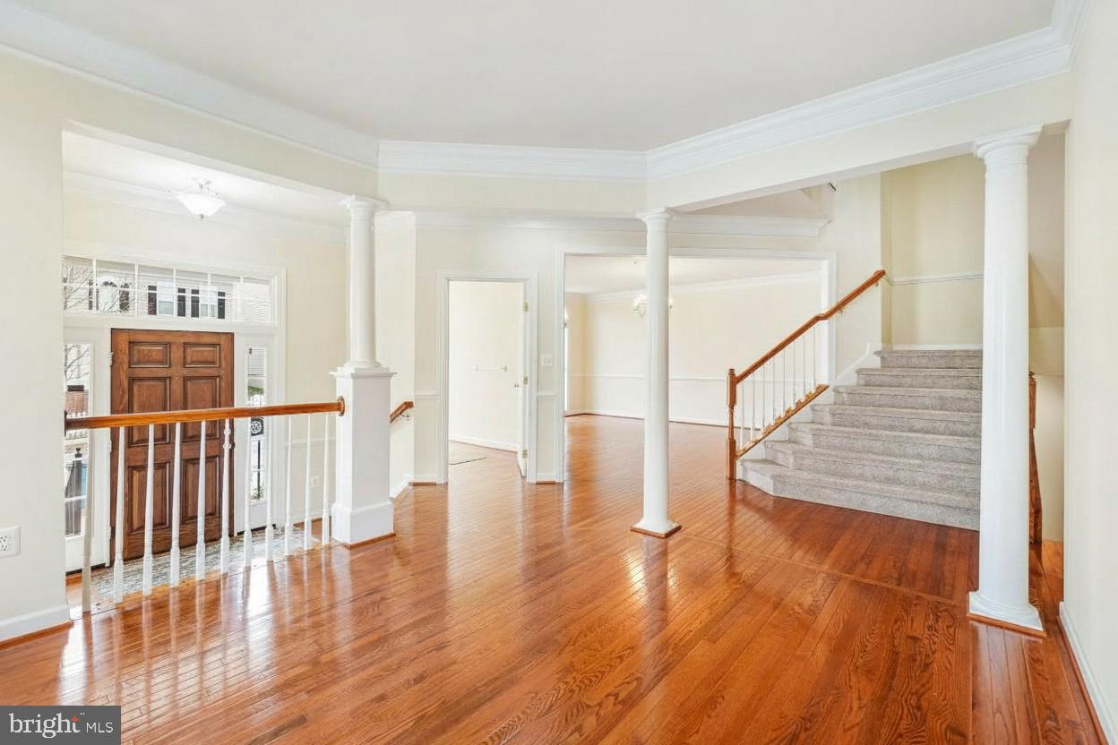 GREENWAY VILLAGE - Residential