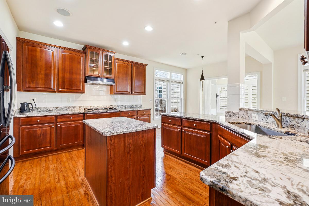 GREENWAY VILLAGE - Residential