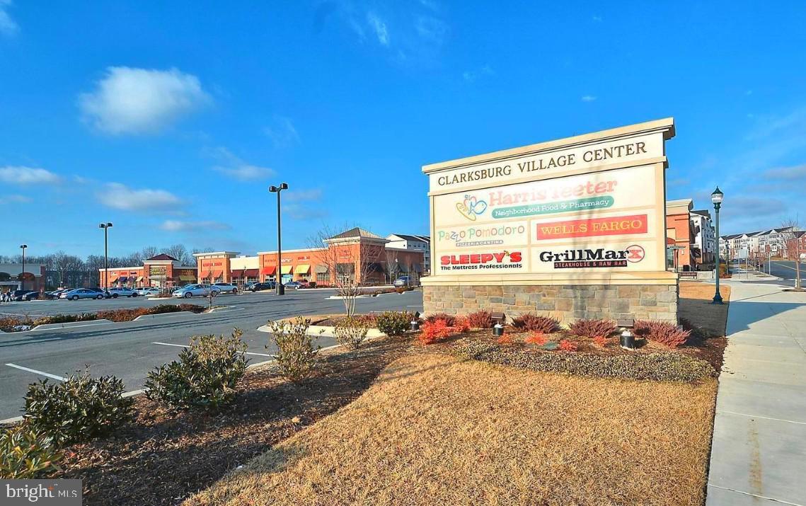 GREENWAY VILLAGE - Residential