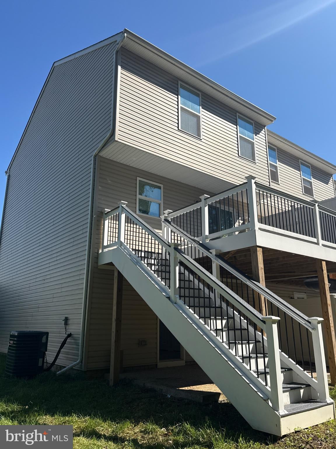 280 SAGE CIRCLE