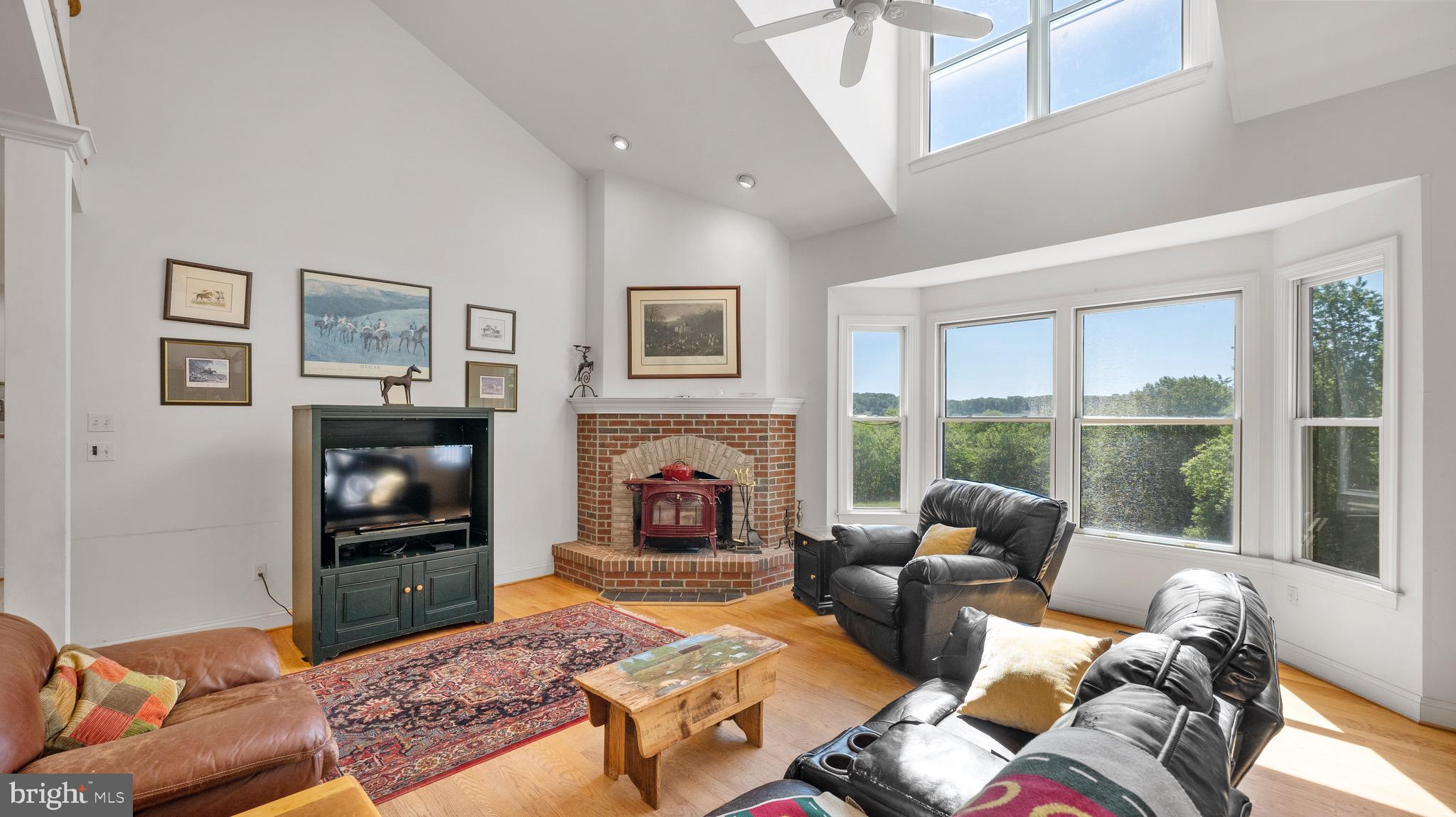 URBANA - Residential