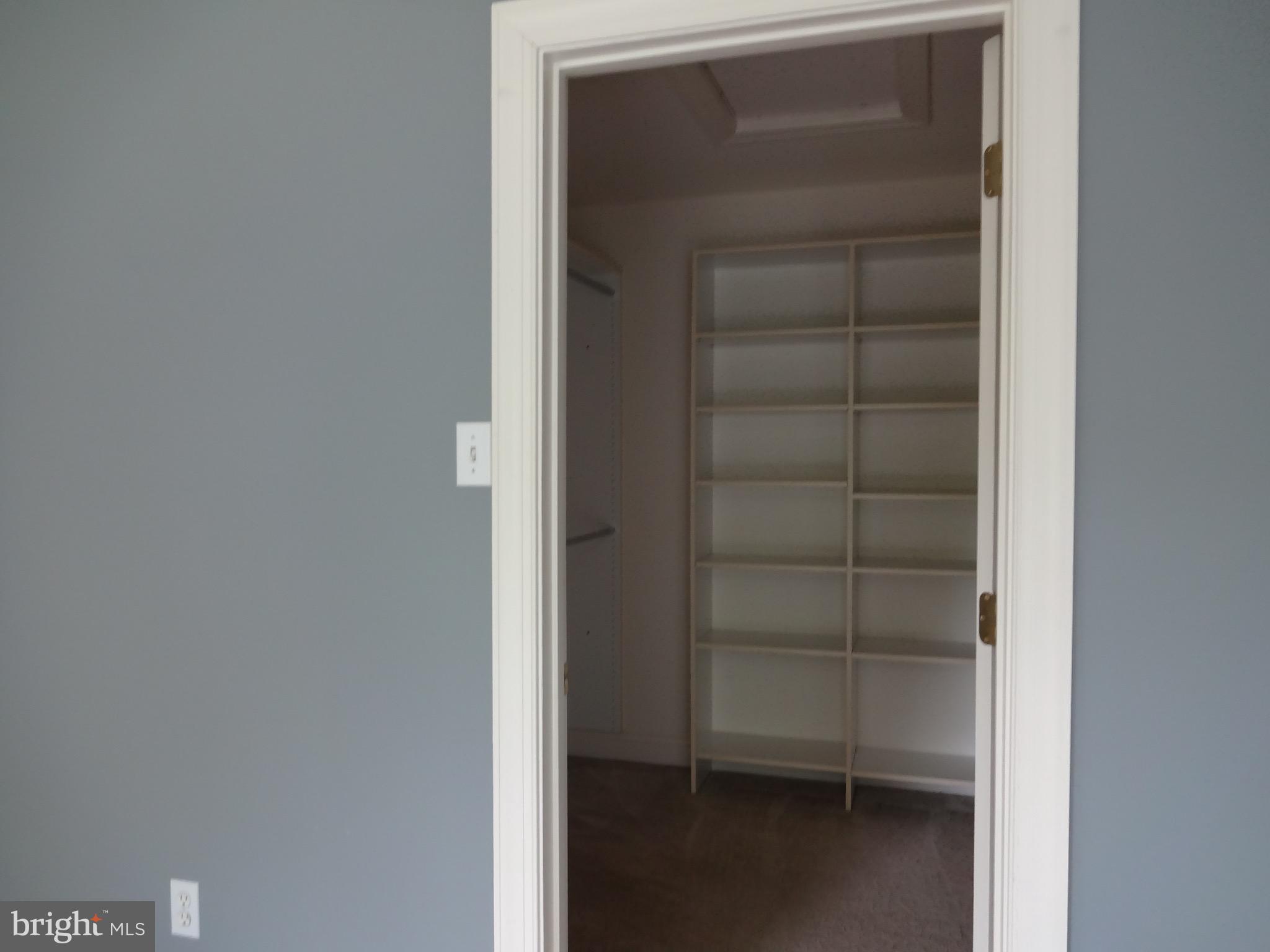 URBANA - Residential