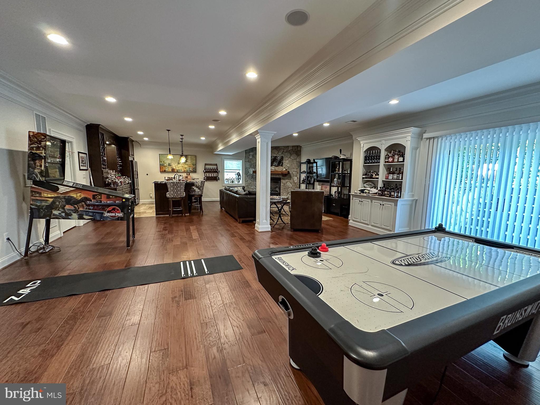 CHESTERBROOK GARDENS - Residential