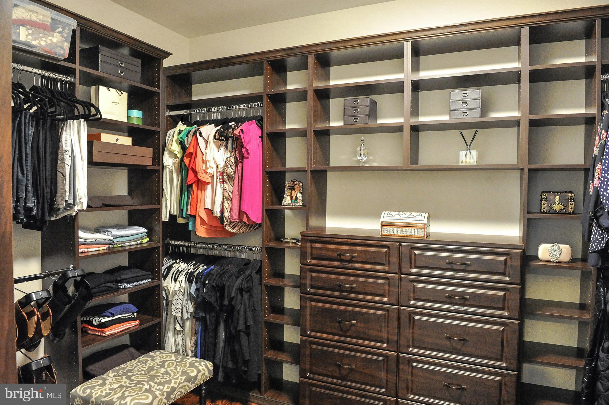 CHESTERBROOK GARDENS - Residential