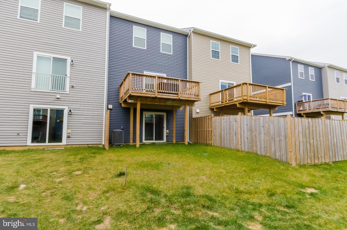 BERKELEY RIDGE - Residential