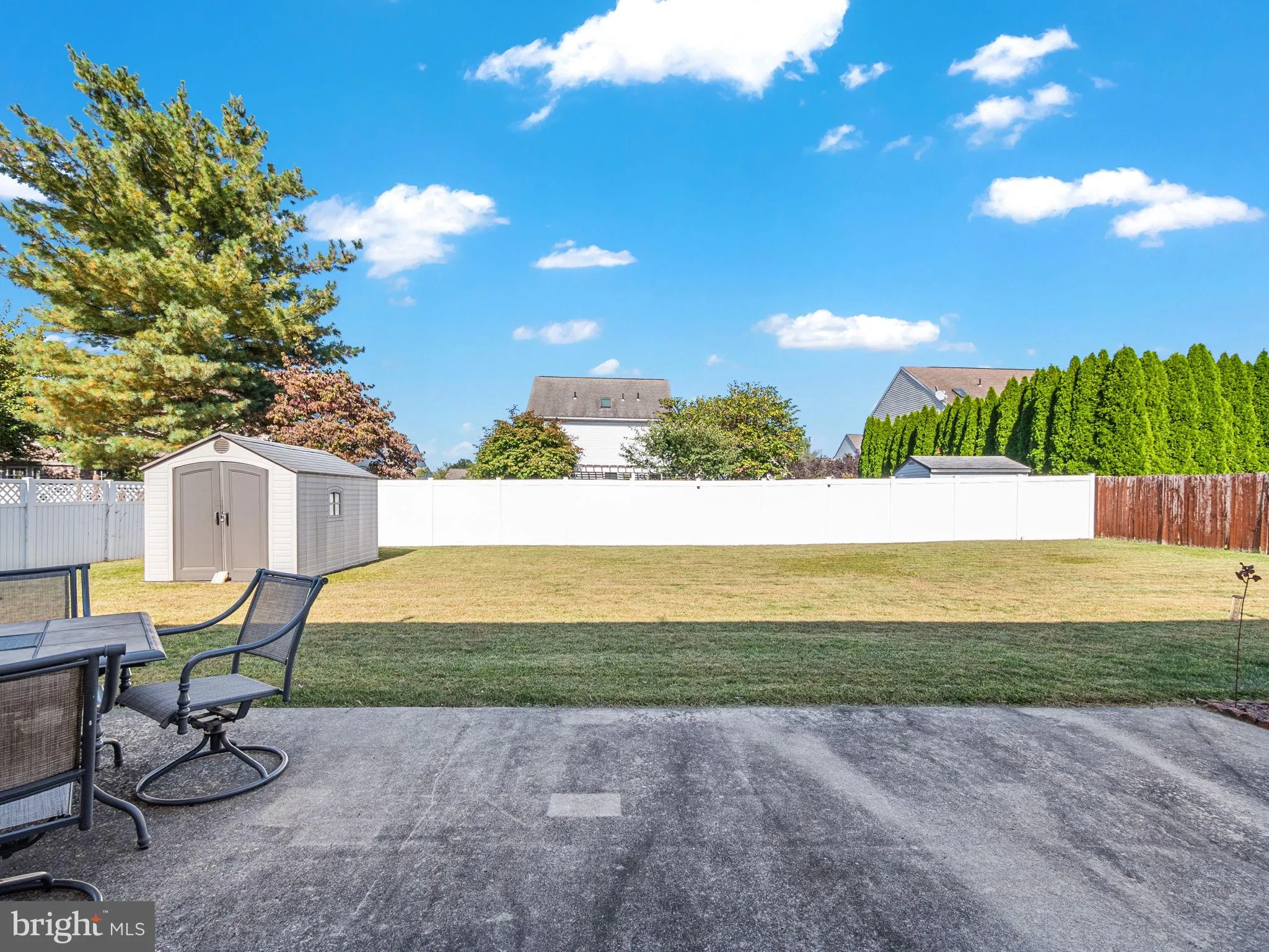 Blandon, Pennsylvania 19510, United States, 4 Bedrooms Bedrooms, ,3 BathroomsBathrooms,Residential,Pending,214512