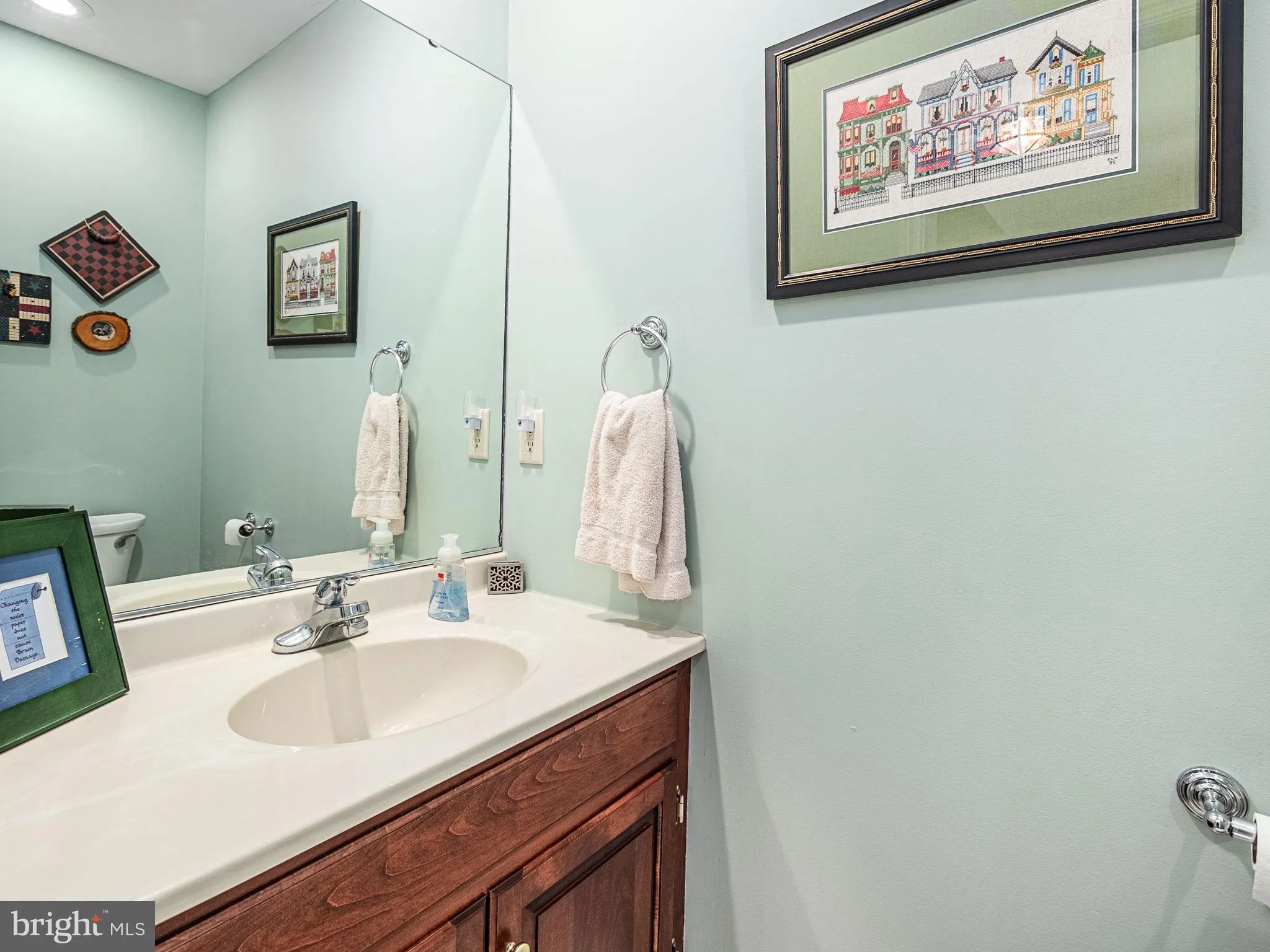 Blandon, Pennsylvania 19510, United States, 4 Bedrooms Bedrooms, ,3 BathroomsBathrooms,Residential,Pending,214512