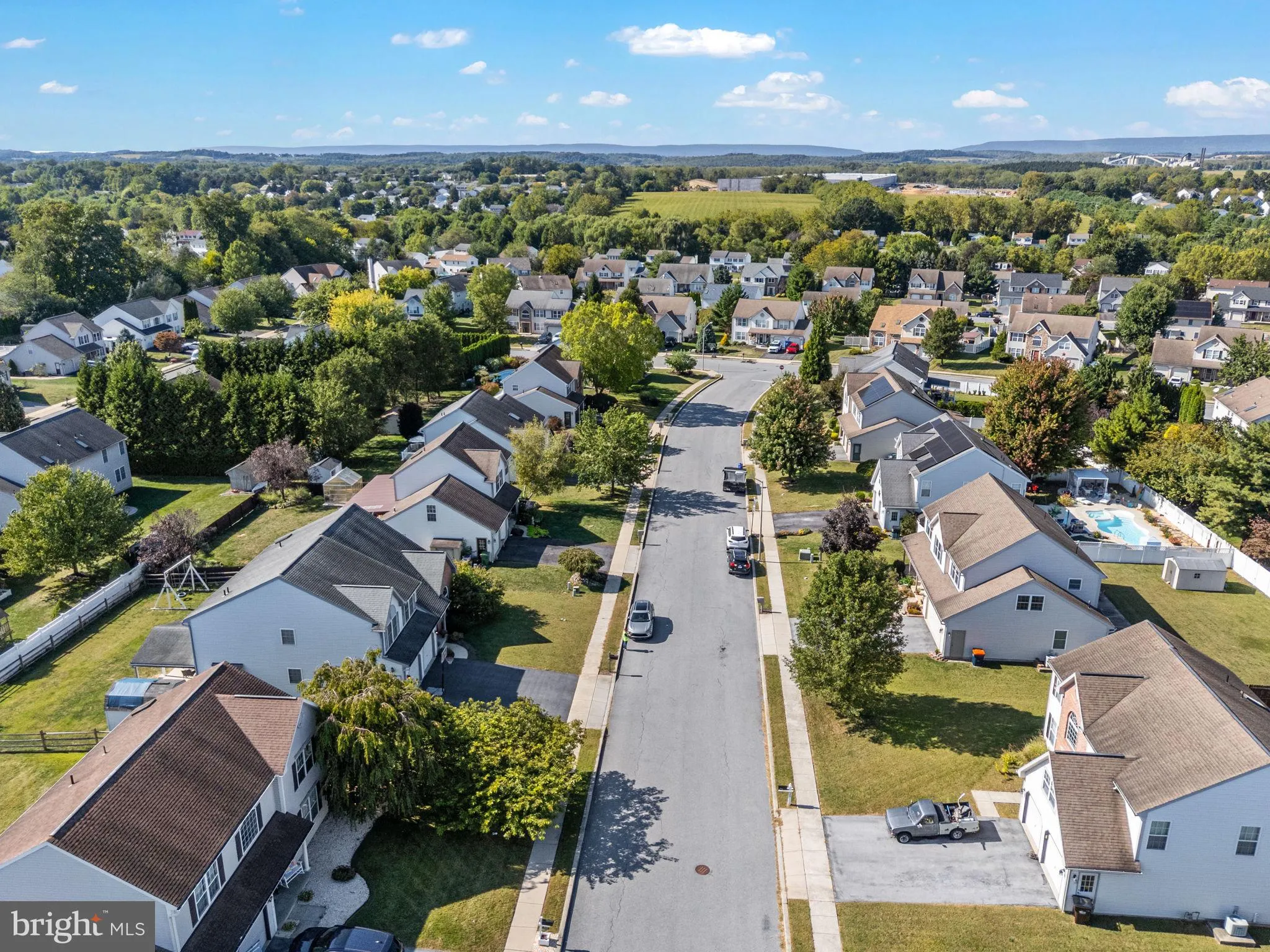 Blandon, Pennsylvania 19510, United States, 4 Bedrooms Bedrooms, ,3 BathroomsBathrooms,Residential,Pending,214512