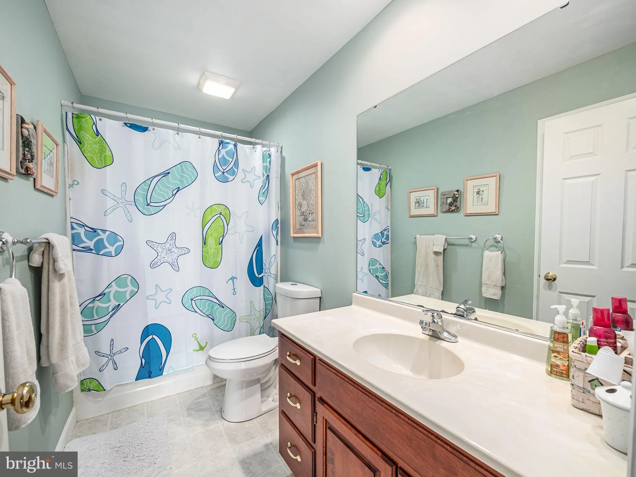 Blandon, Pennsylvania 19510, United States, 4 Bedrooms Bedrooms, ,3 BathroomsBathrooms,Residential,Pending,214512