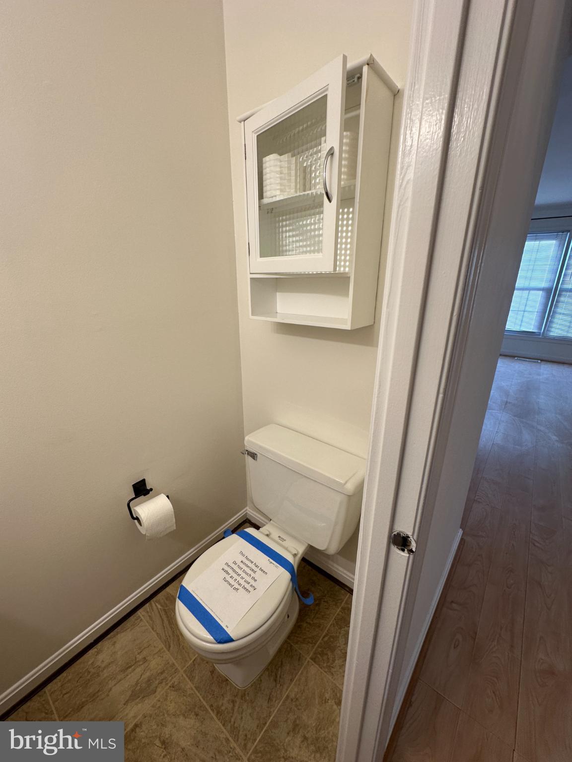 COUNTRY CREEK - Residential Lease