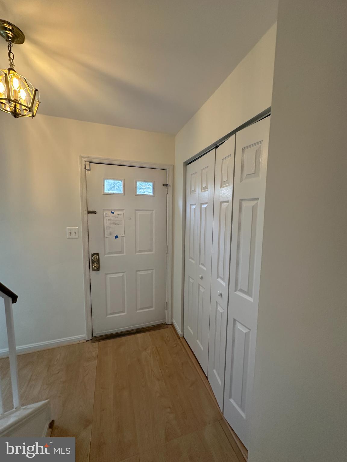 COUNTRY CREEK - Residential Lease