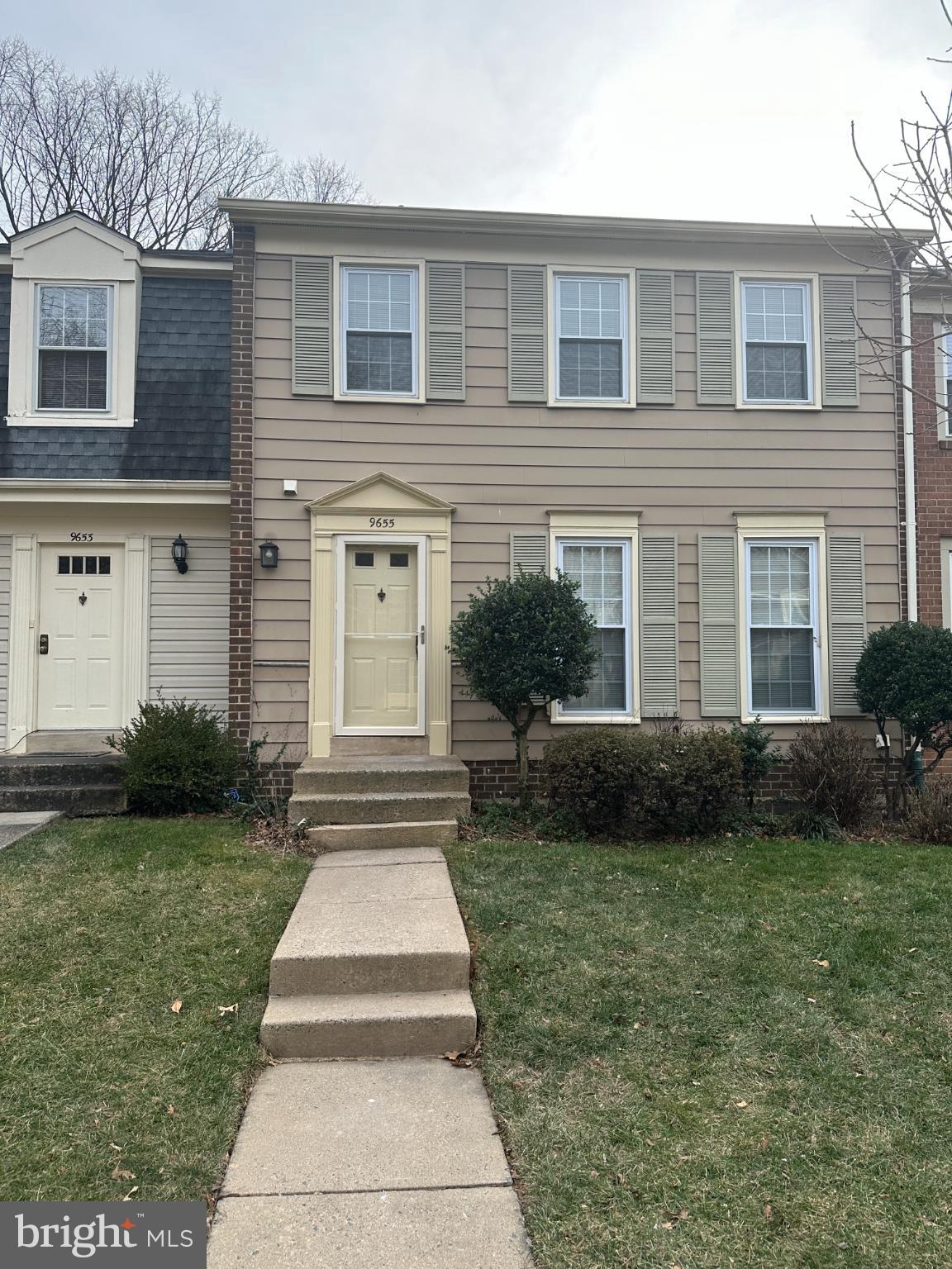 COUNTRY CREEK - Residential Lease